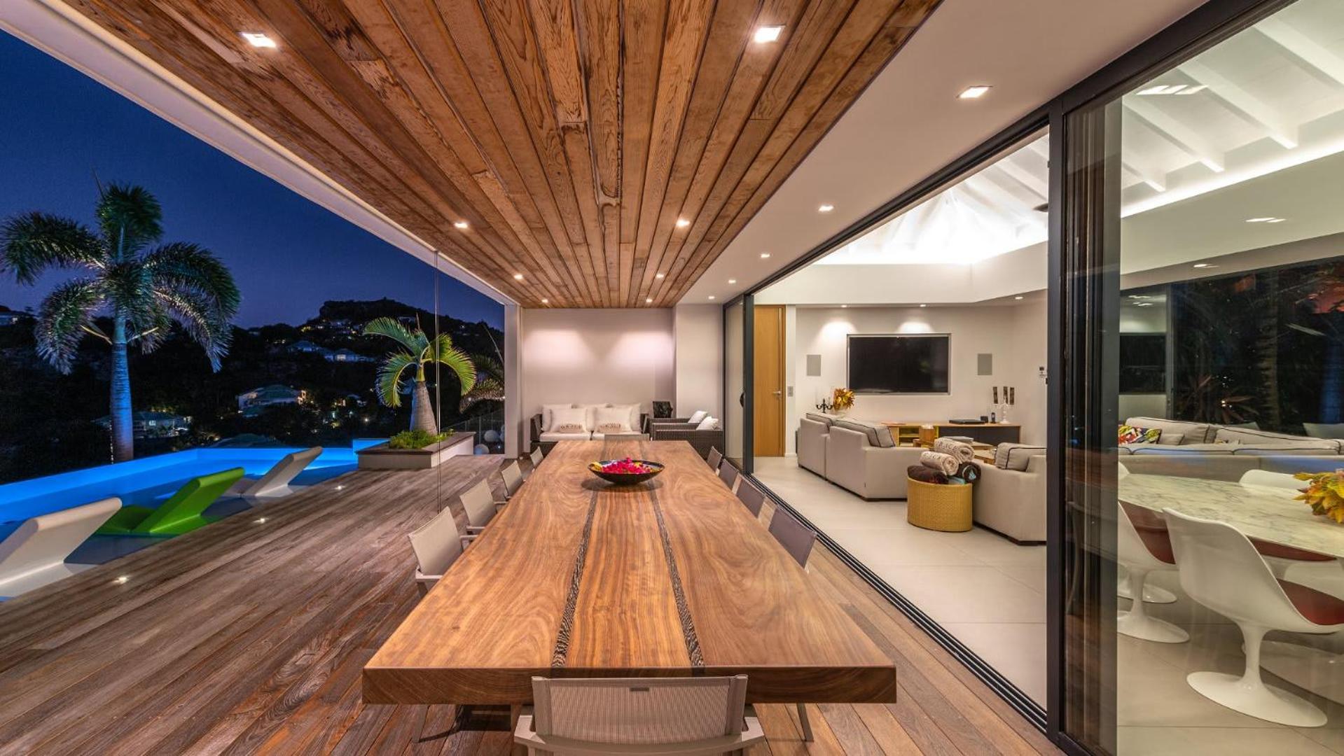 Architecture Jewel set on a hillside
