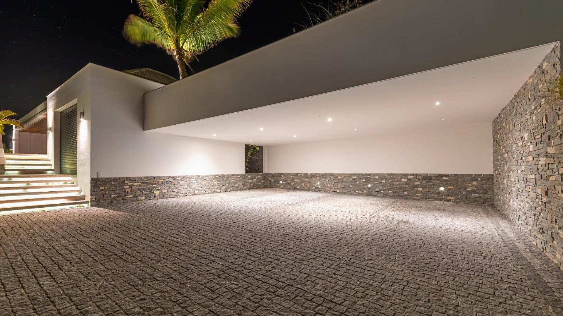 Architecture Jewel set on a hillside