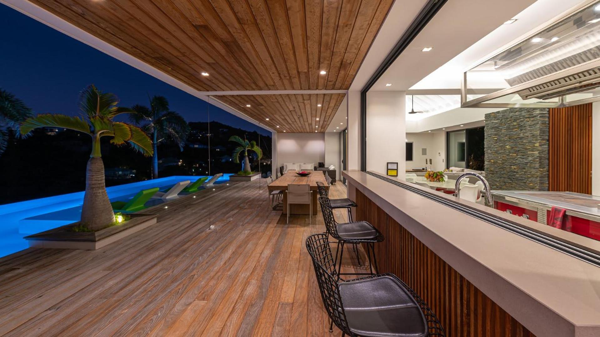 Architecture Jewel set on a hillside