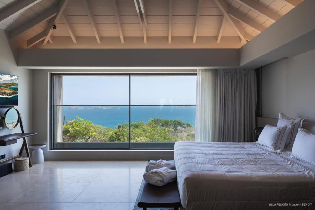 On a Hill Side Villa with Superb Amenities