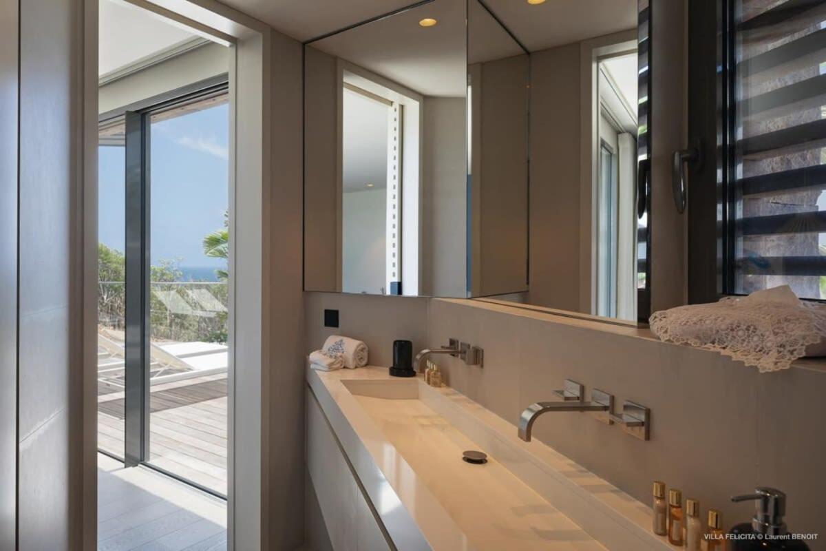 On a Hill Side Villa with Superb Amenities