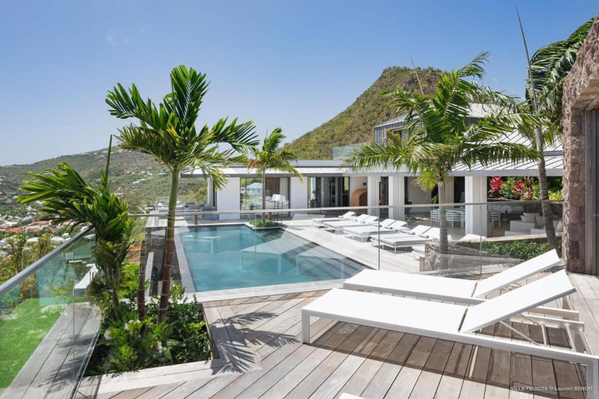 On a Hill Side Villa with Superb Amenities