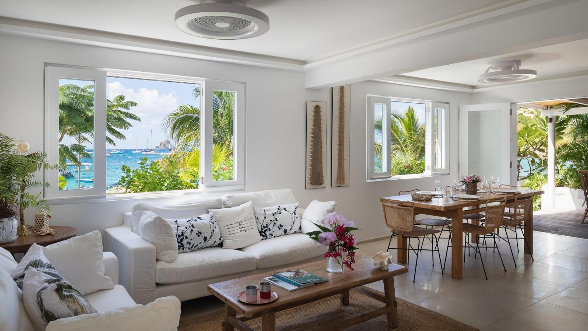 Caribbean Style Villa with Lush Environment