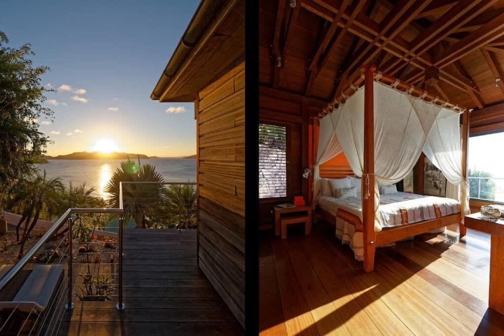 Sunset Rays Villa with Balinese Style in Pointe Milou