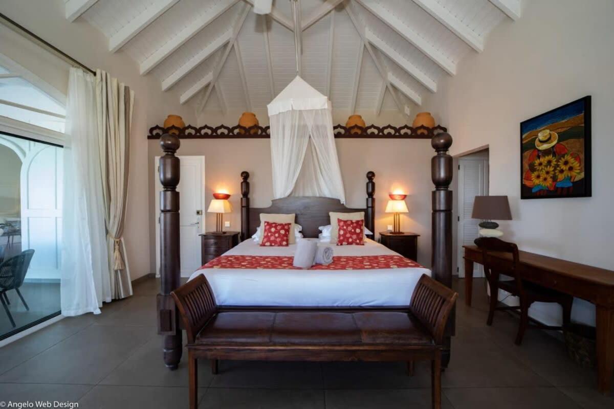 Heavenly Peaceful Villa with Spacious Living Area