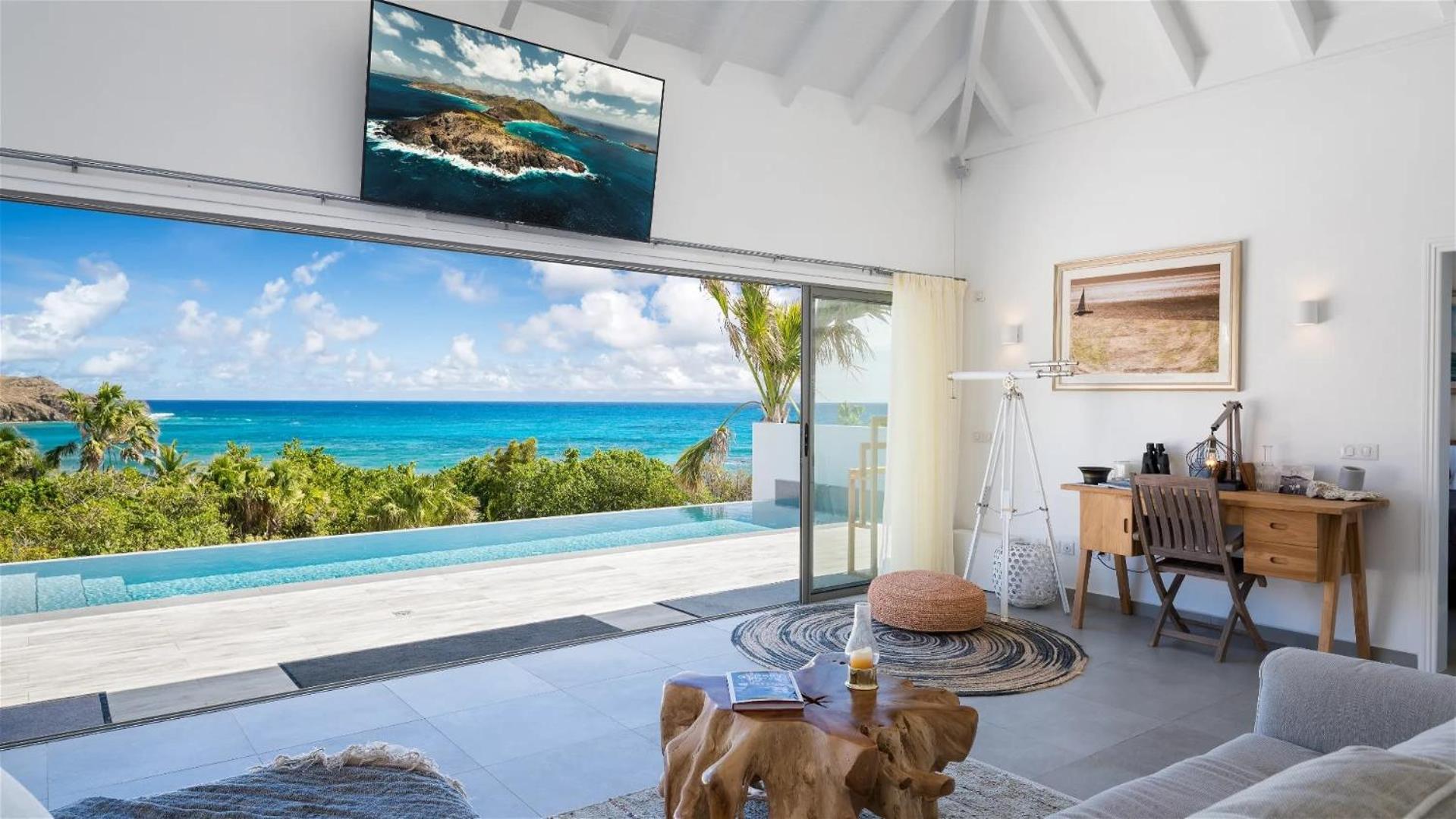 Villa Blown By The Tropical Glow Of The Caribbean