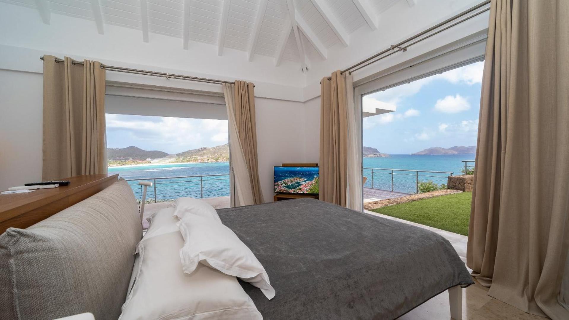Superb Villa with Tasteful Decoration