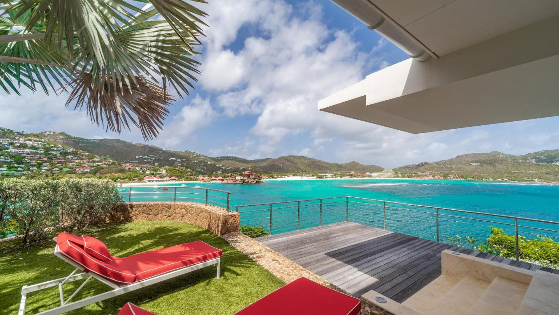 Superb Villa with Tasteful Decoration
