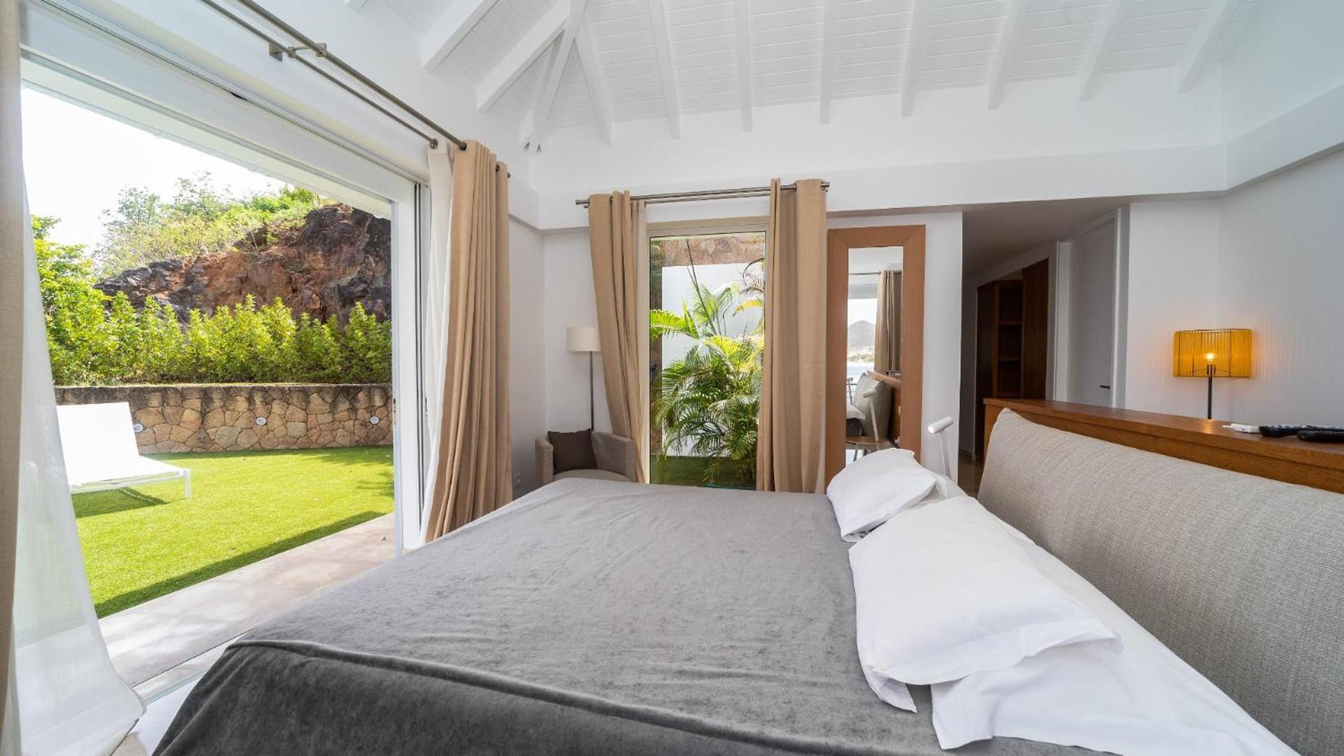 Superb Villa with Tasteful Decoration