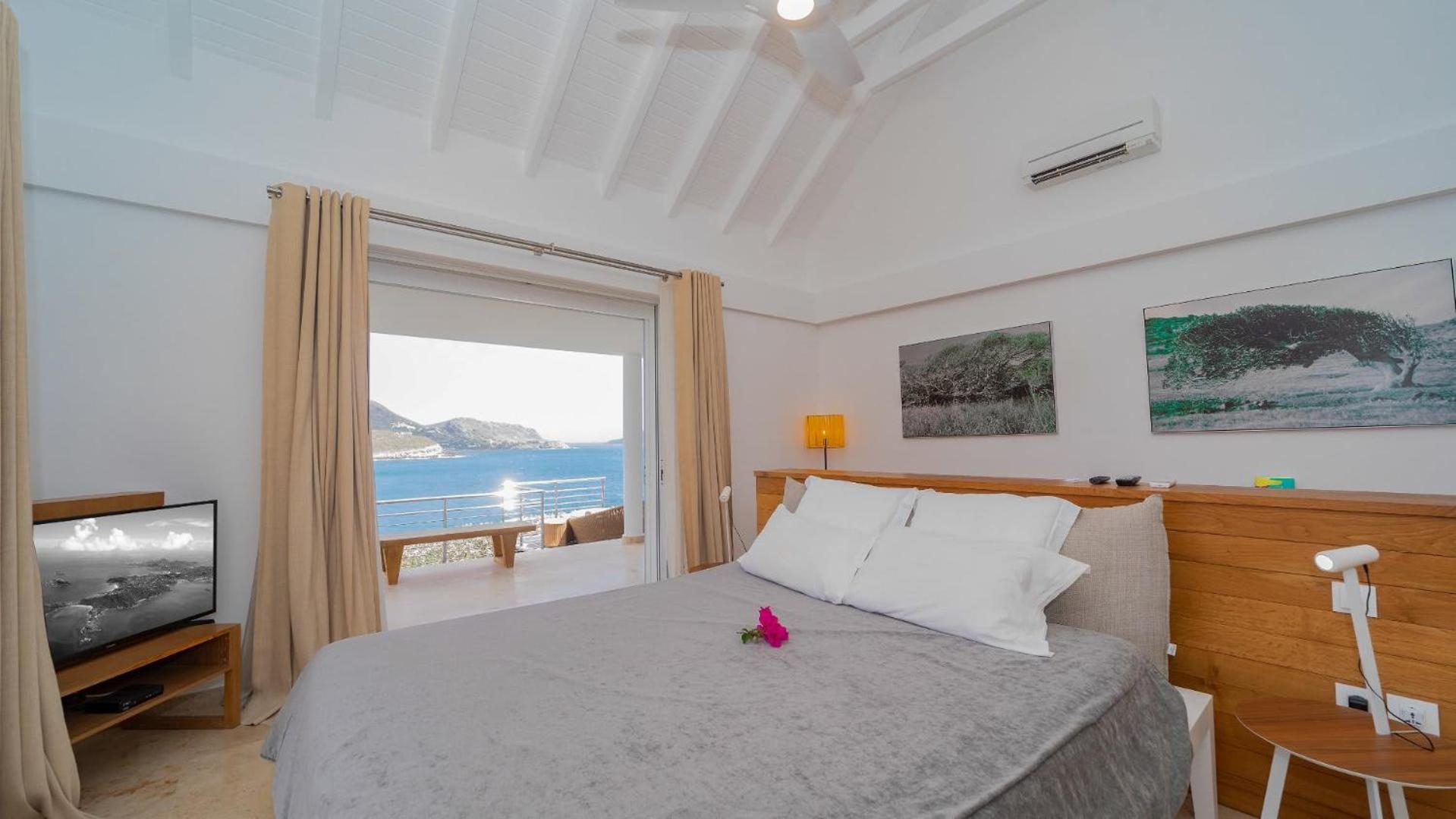 Superb Villa with Tasteful Decoration