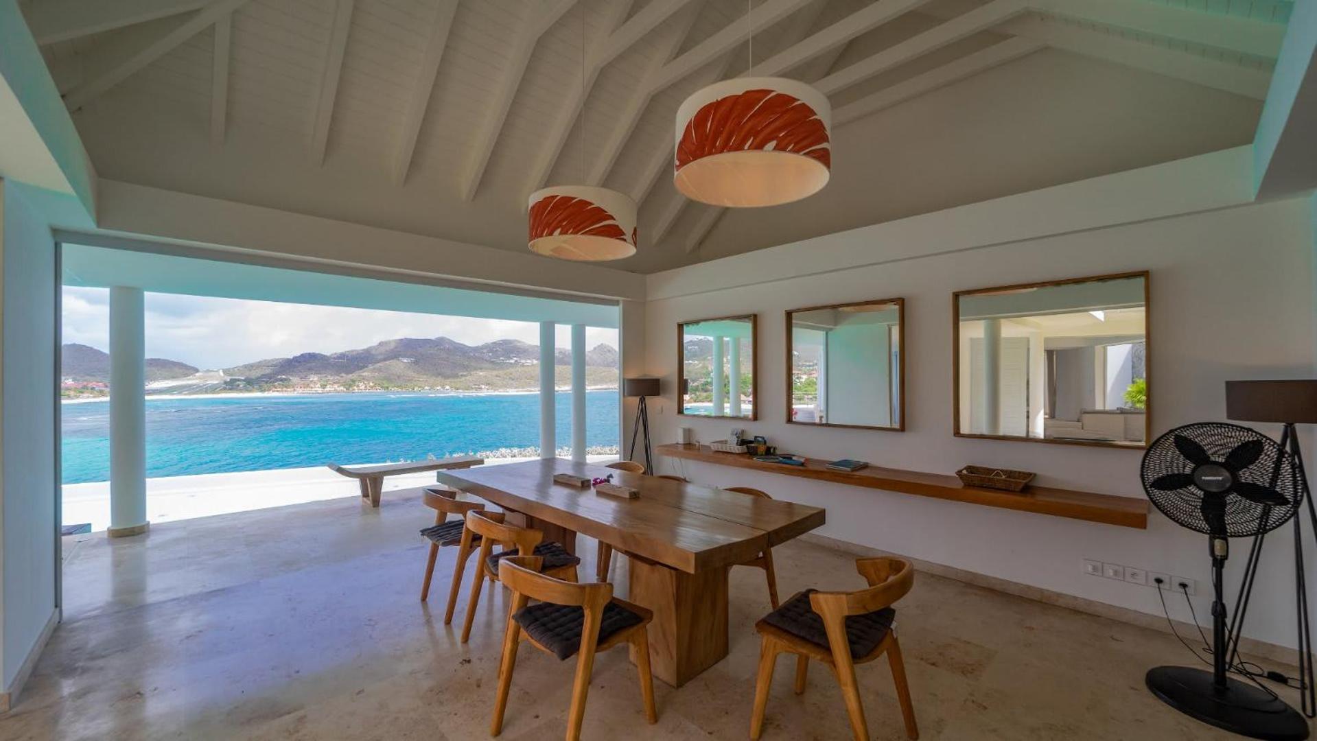 Superb Villa with Tasteful Decoration