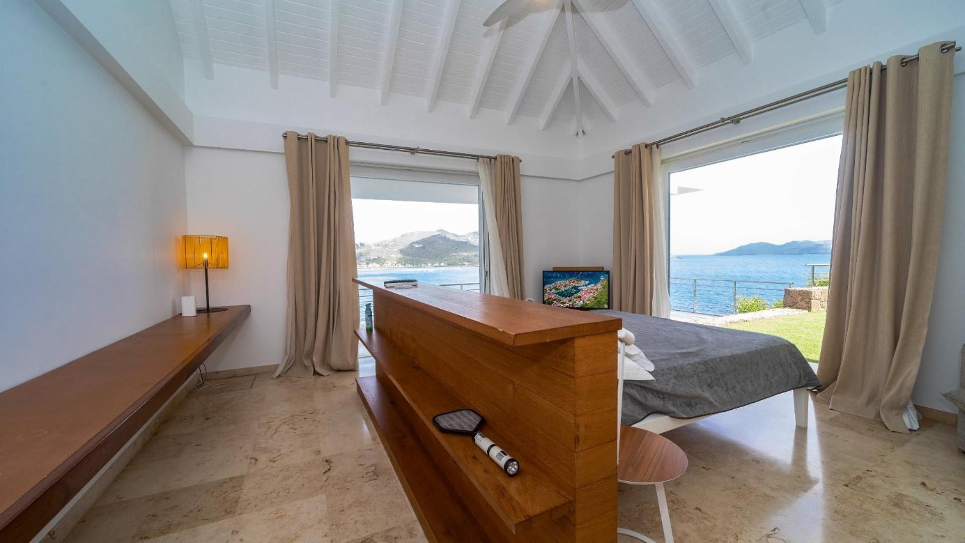 Superb Villa with Tasteful Decoration