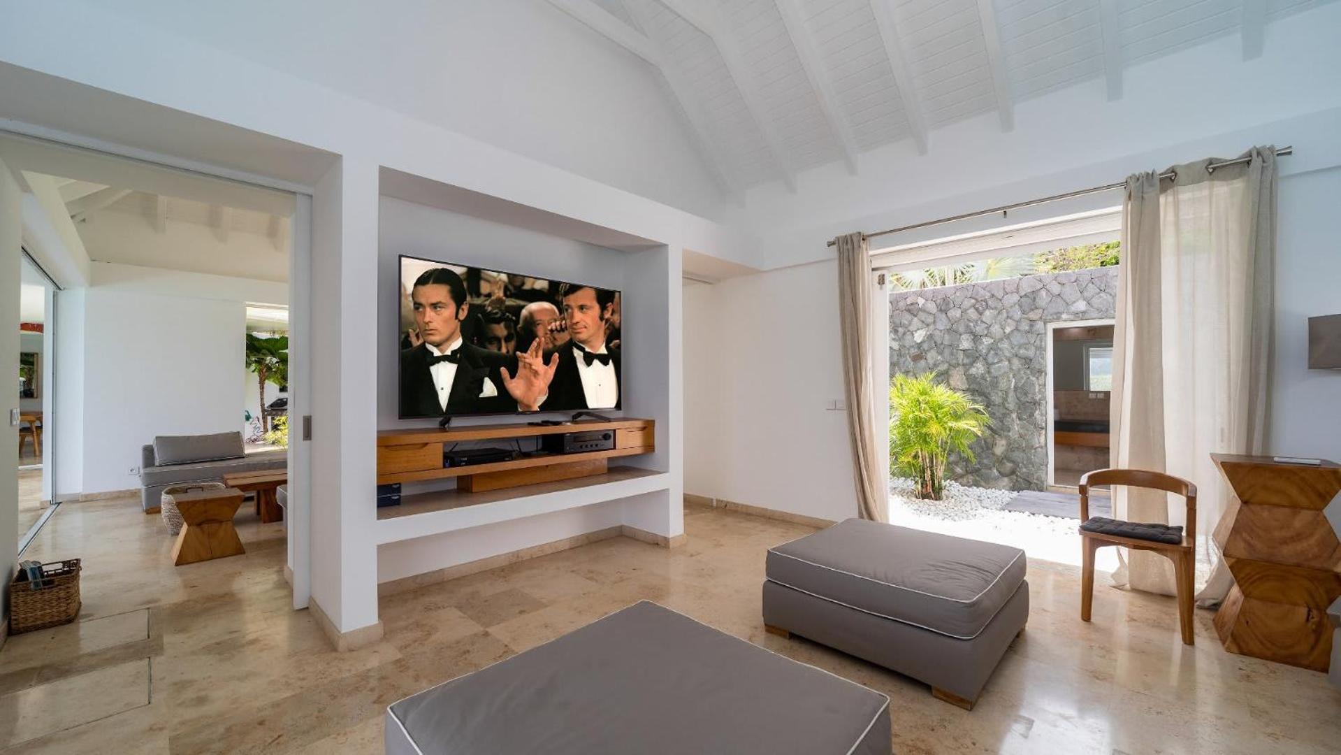 Superb Villa with Tasteful Decoration