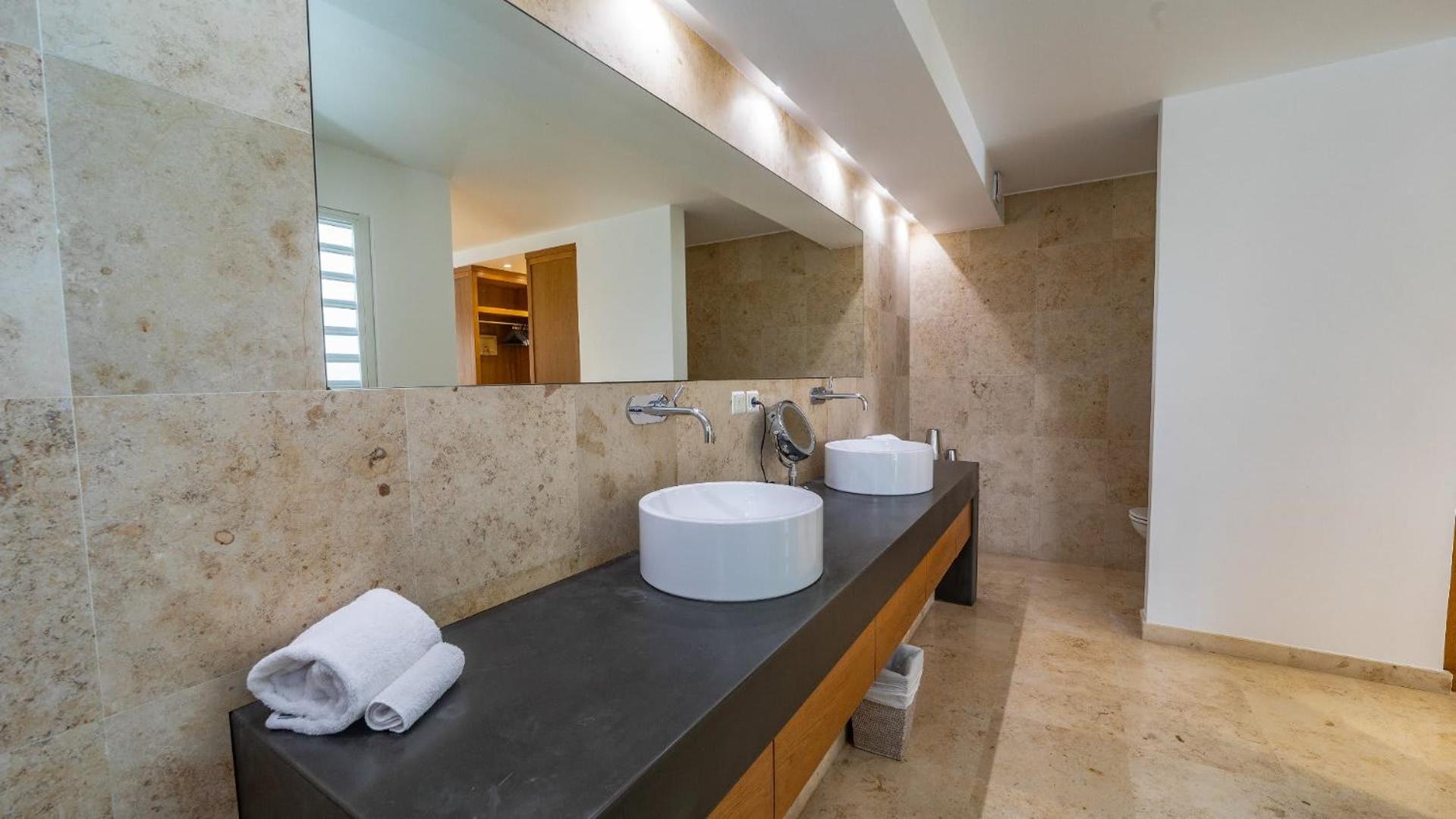 Superb Villa with Tasteful Decoration