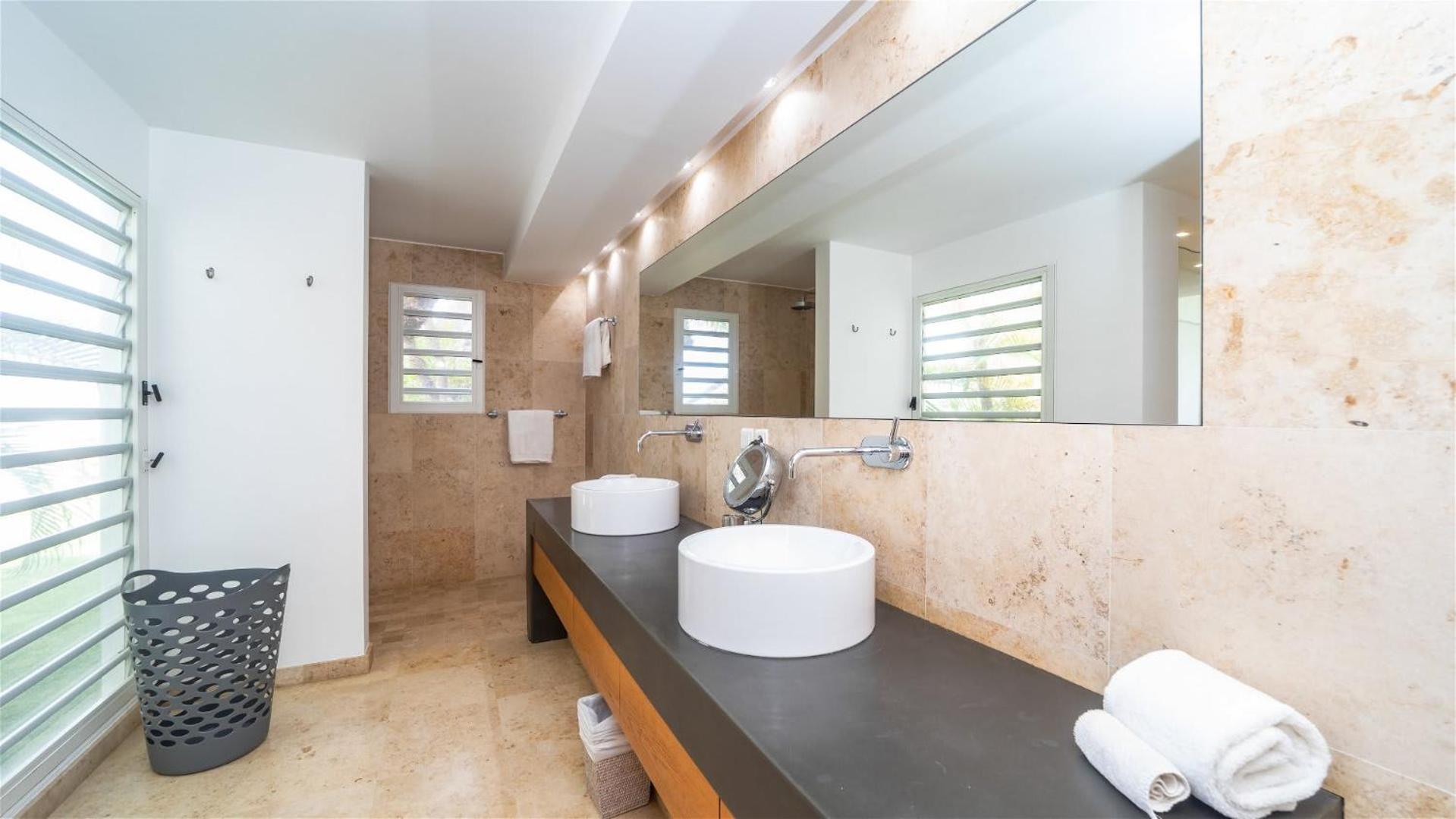 Superb Villa with Tasteful Decoration