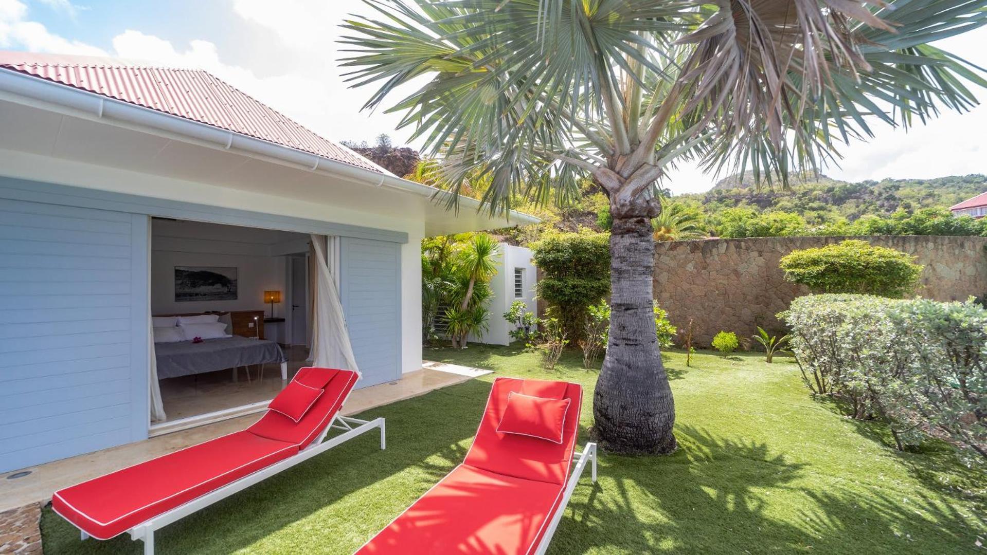 Superb Villa with Tasteful Decoration