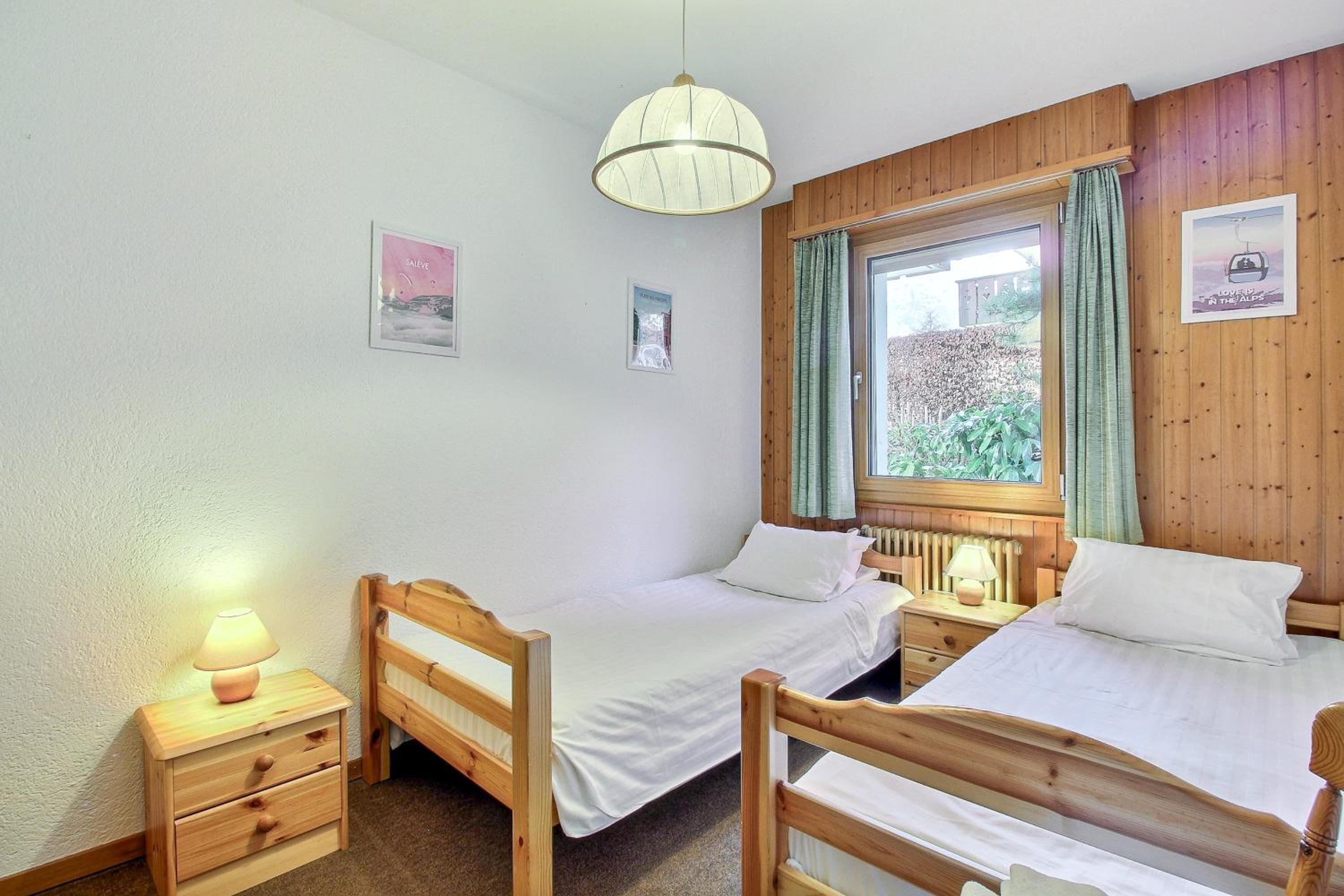 Tranquil location, terrace & relaxation