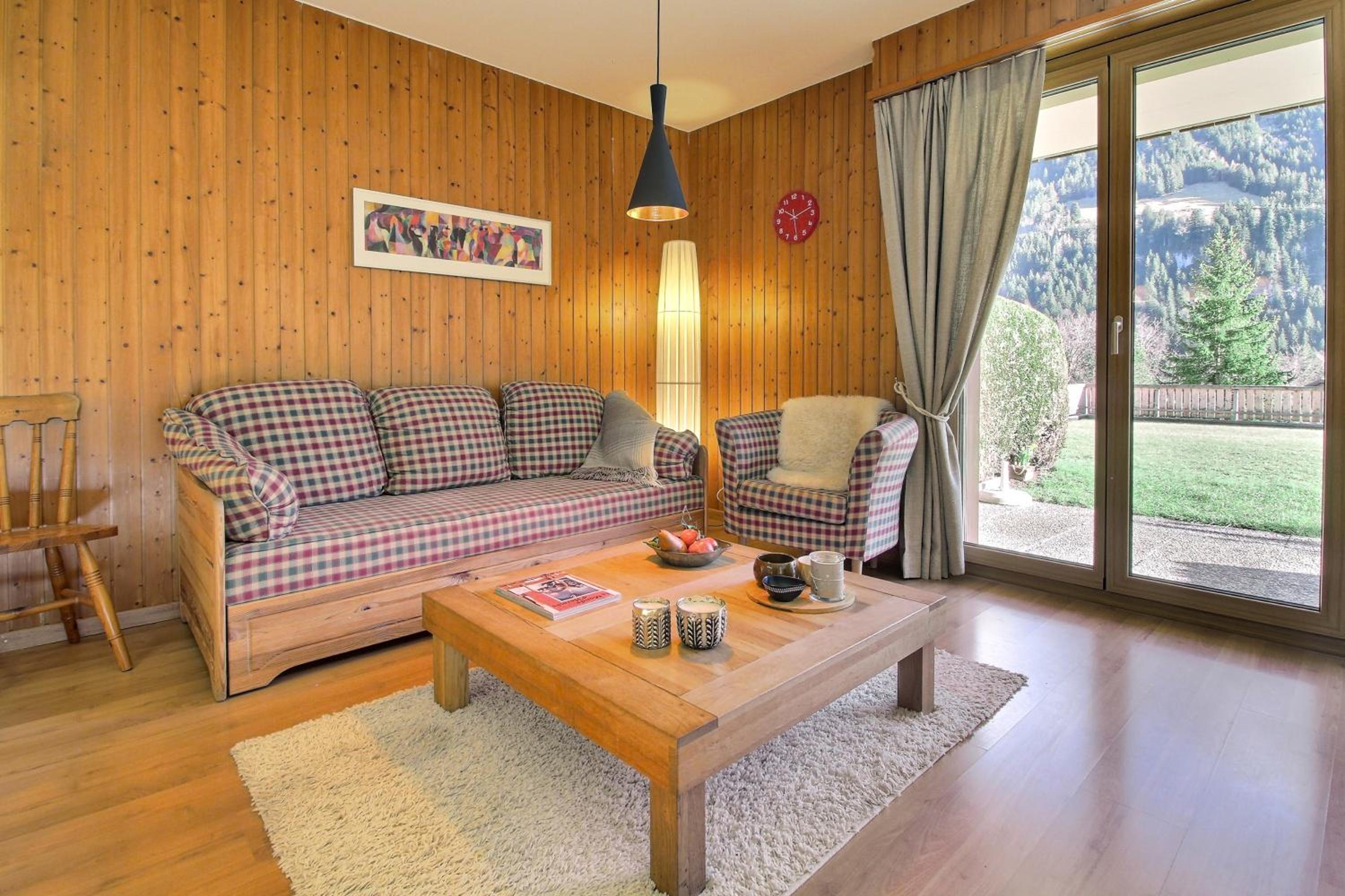 Tranquil location, terrace & relaxation