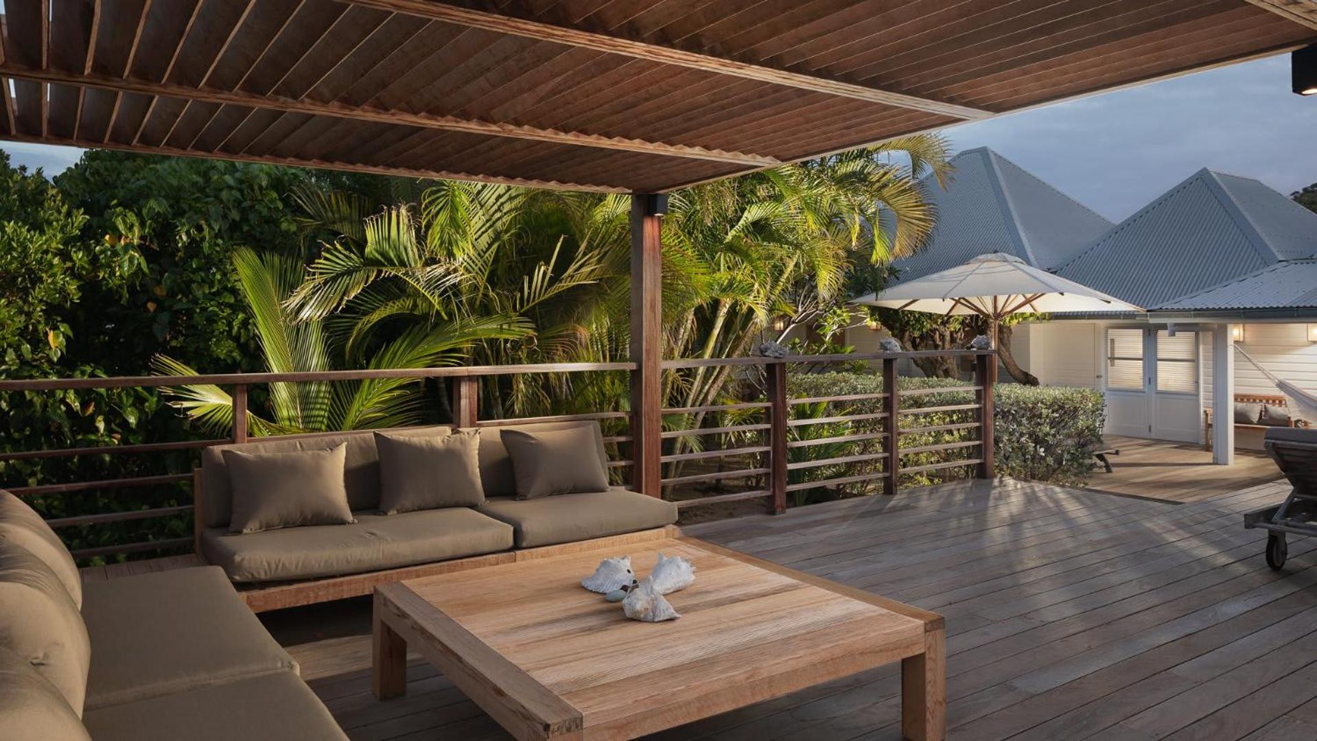 Villa Located in a Peaceful Environment