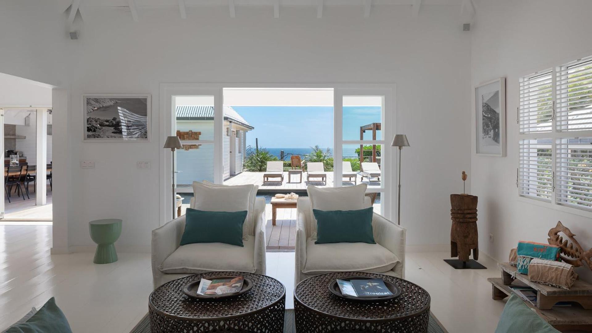 Villa Located in a Peaceful Environment