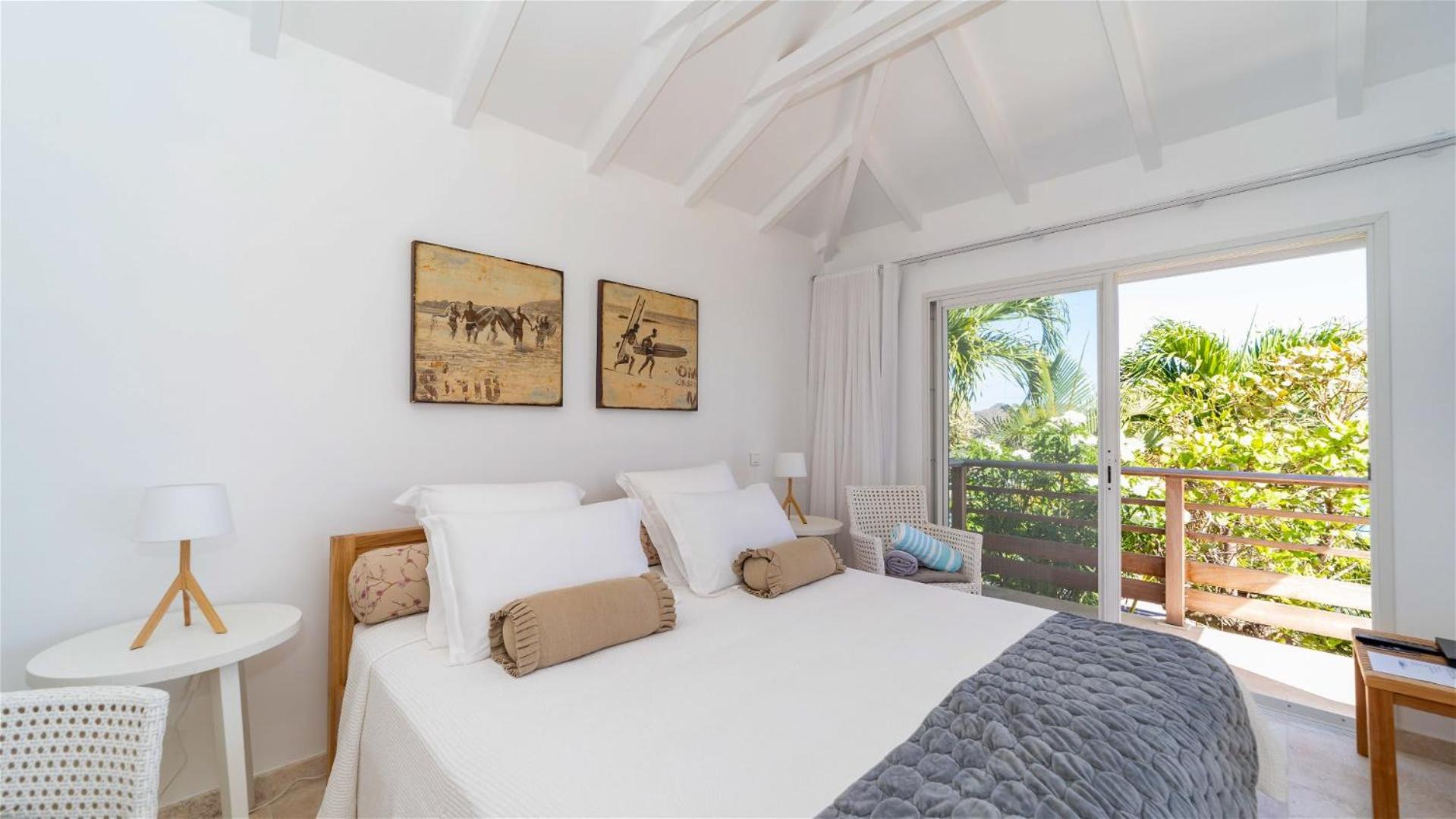 Charming Villa with a Fantastic Ocean View