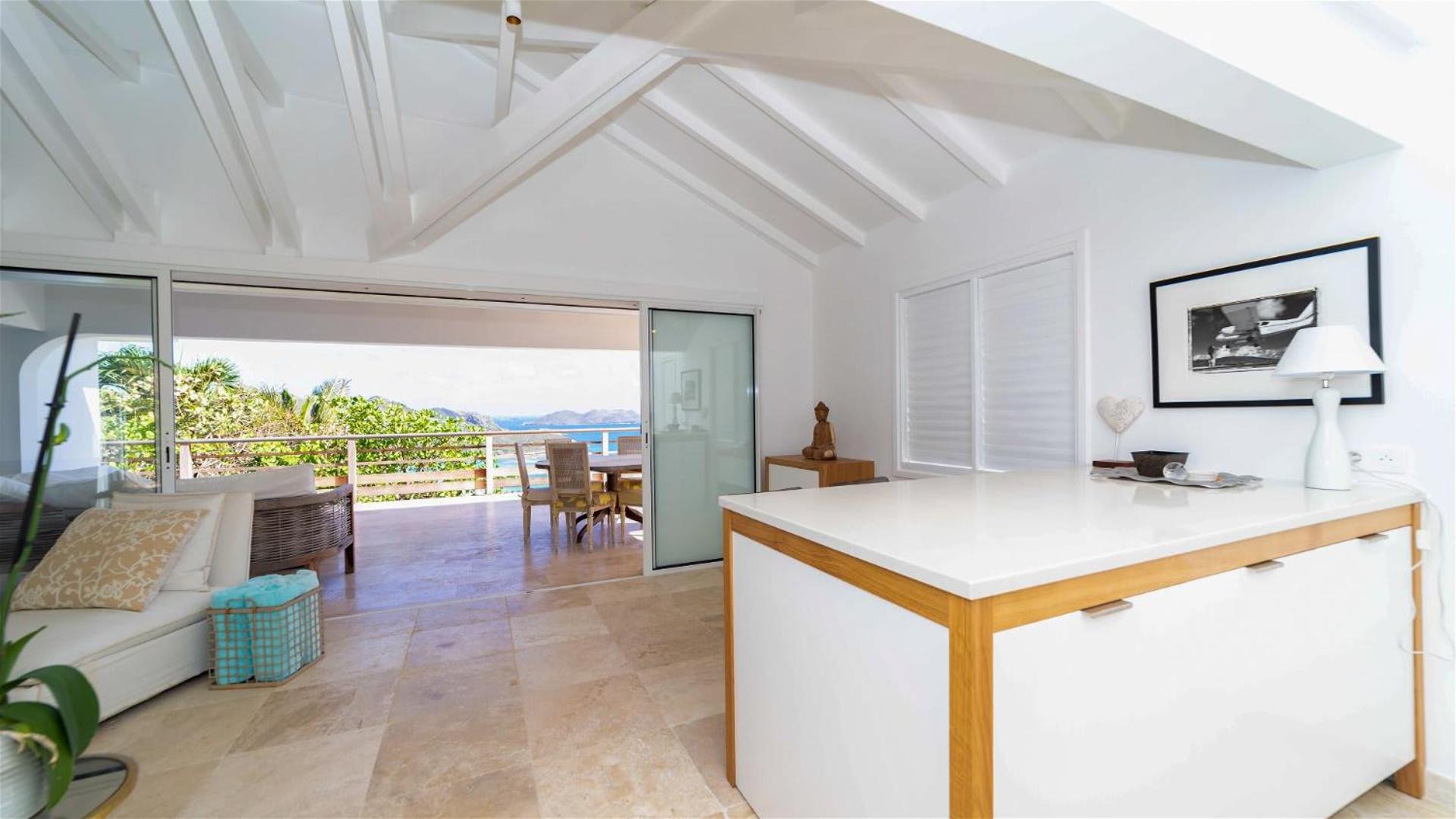 Charming Villa with a Fantastic Ocean View