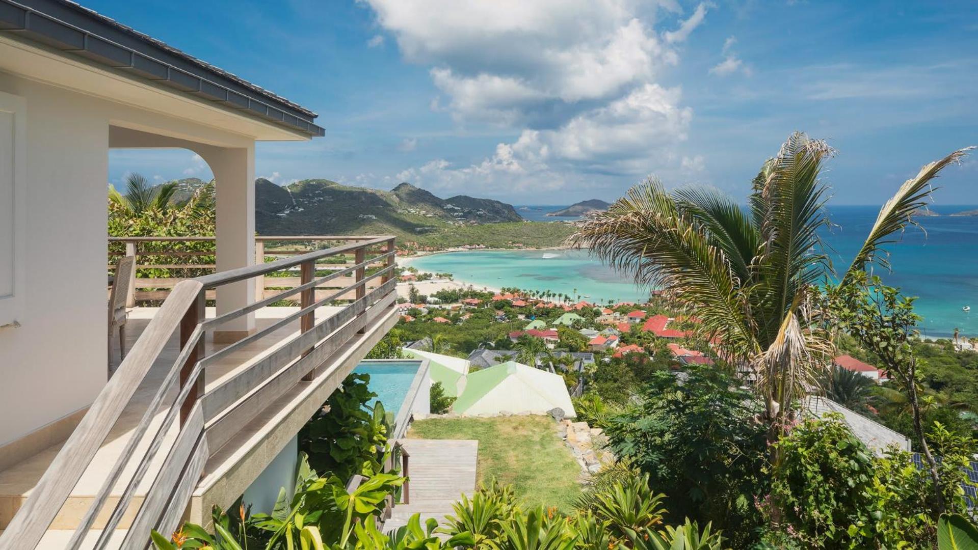 Charming Villa with a Fantastic Ocean View