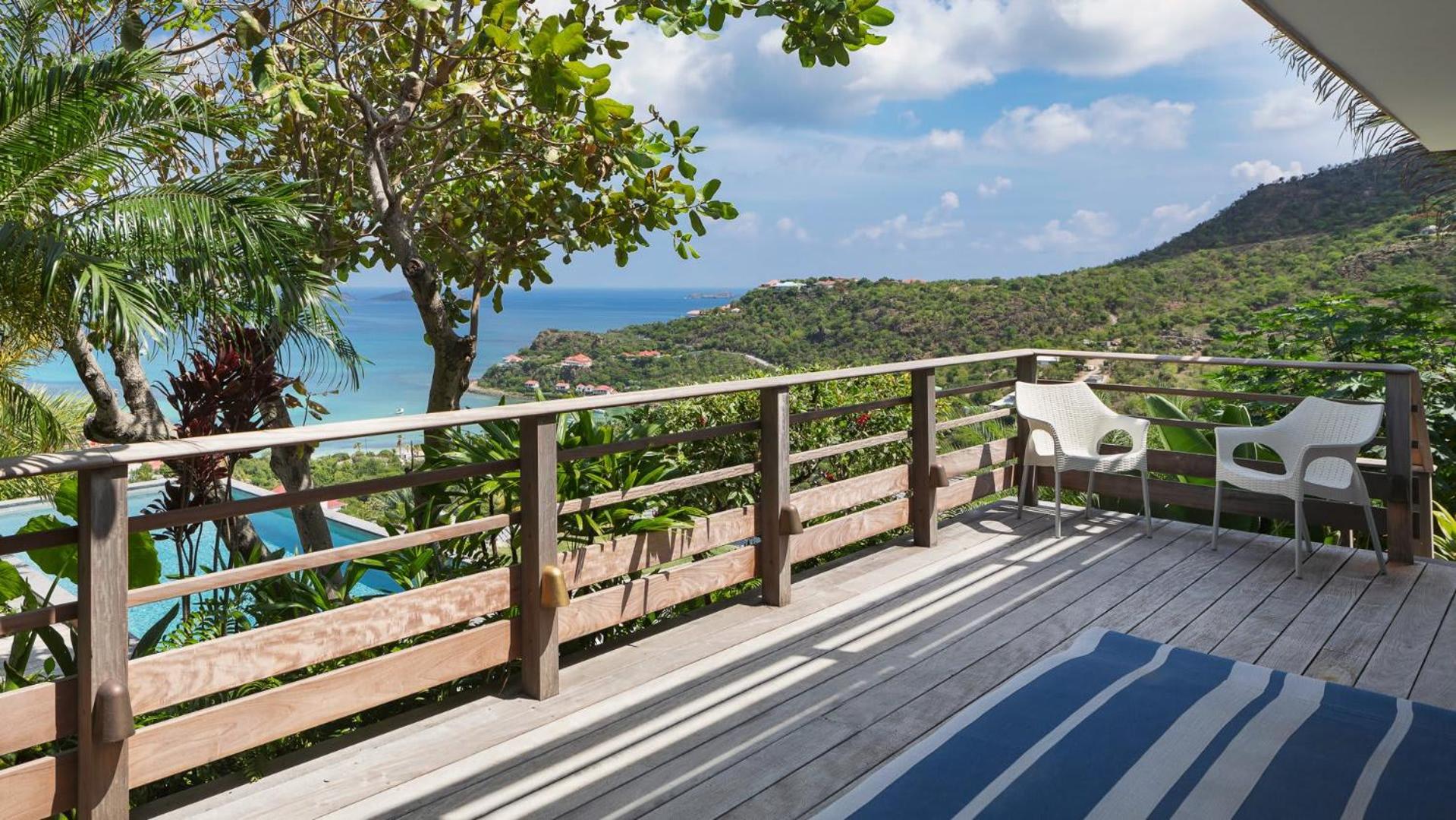 Charming Villa with a Fantastic Ocean View