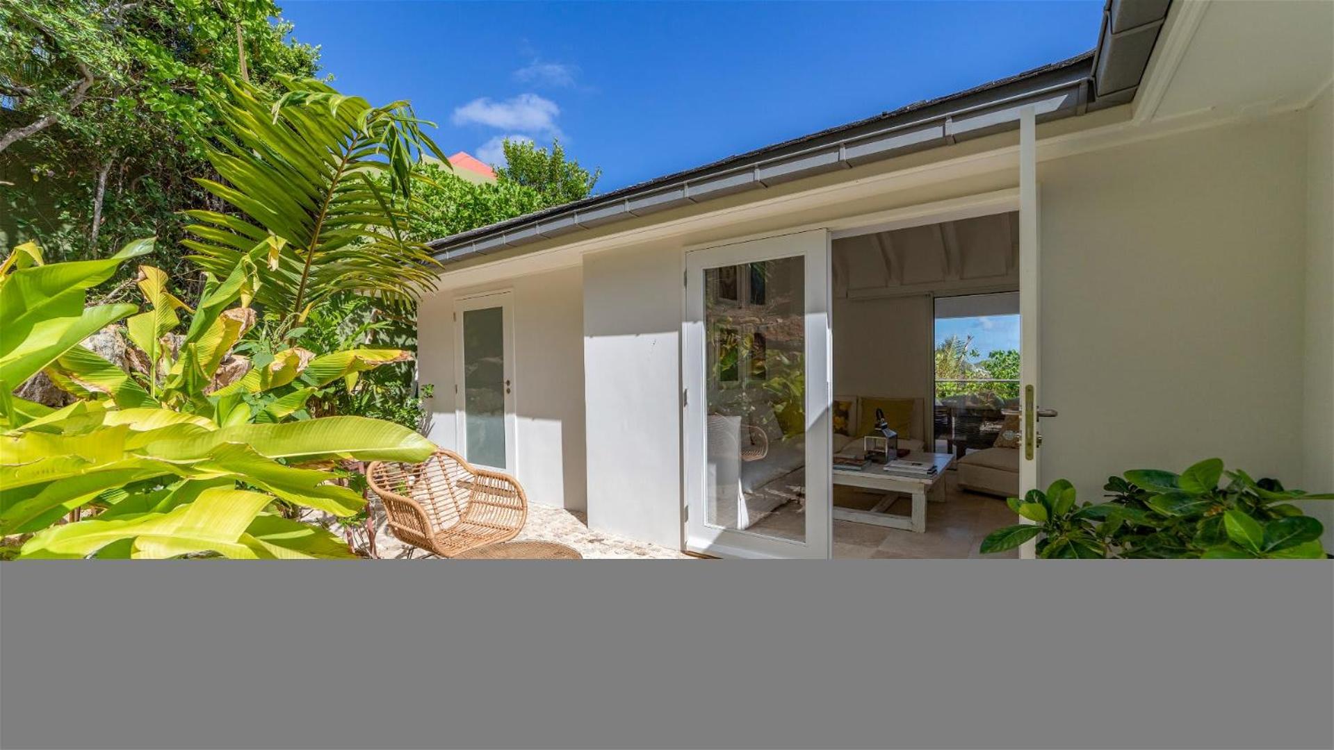 Charming Villa with a Fantastic Ocean View