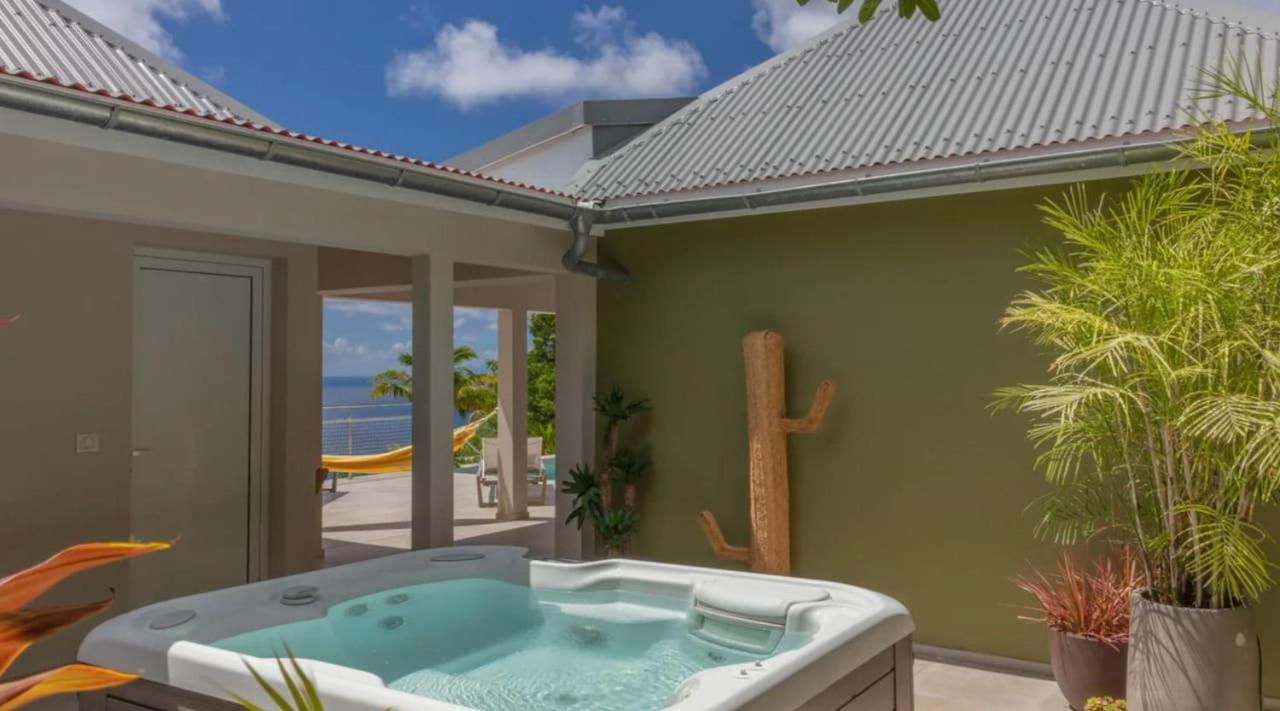 Fantasy Villa with Relaxing Scenery
