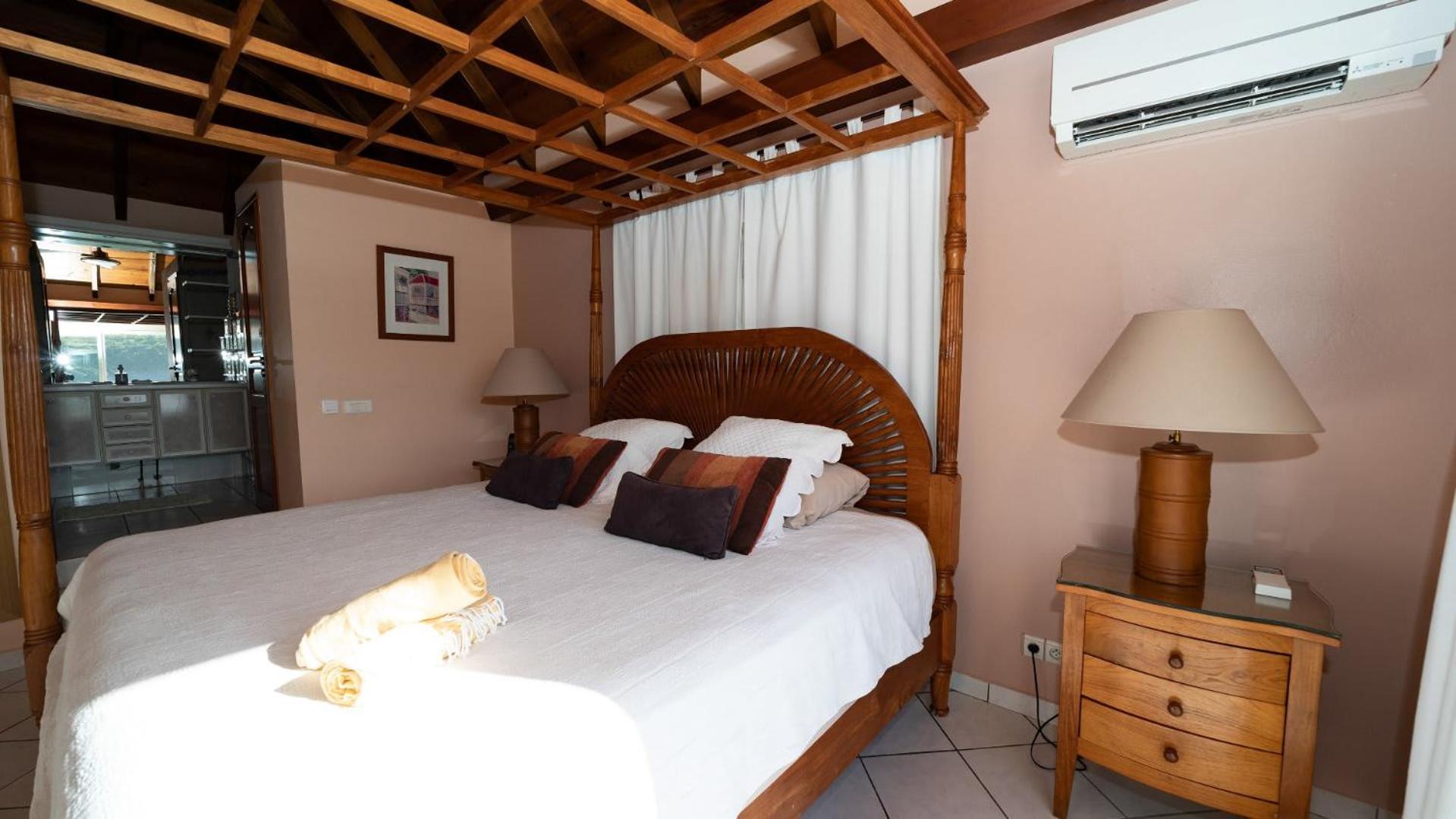 Well-equipped Villa with the Best Amenities