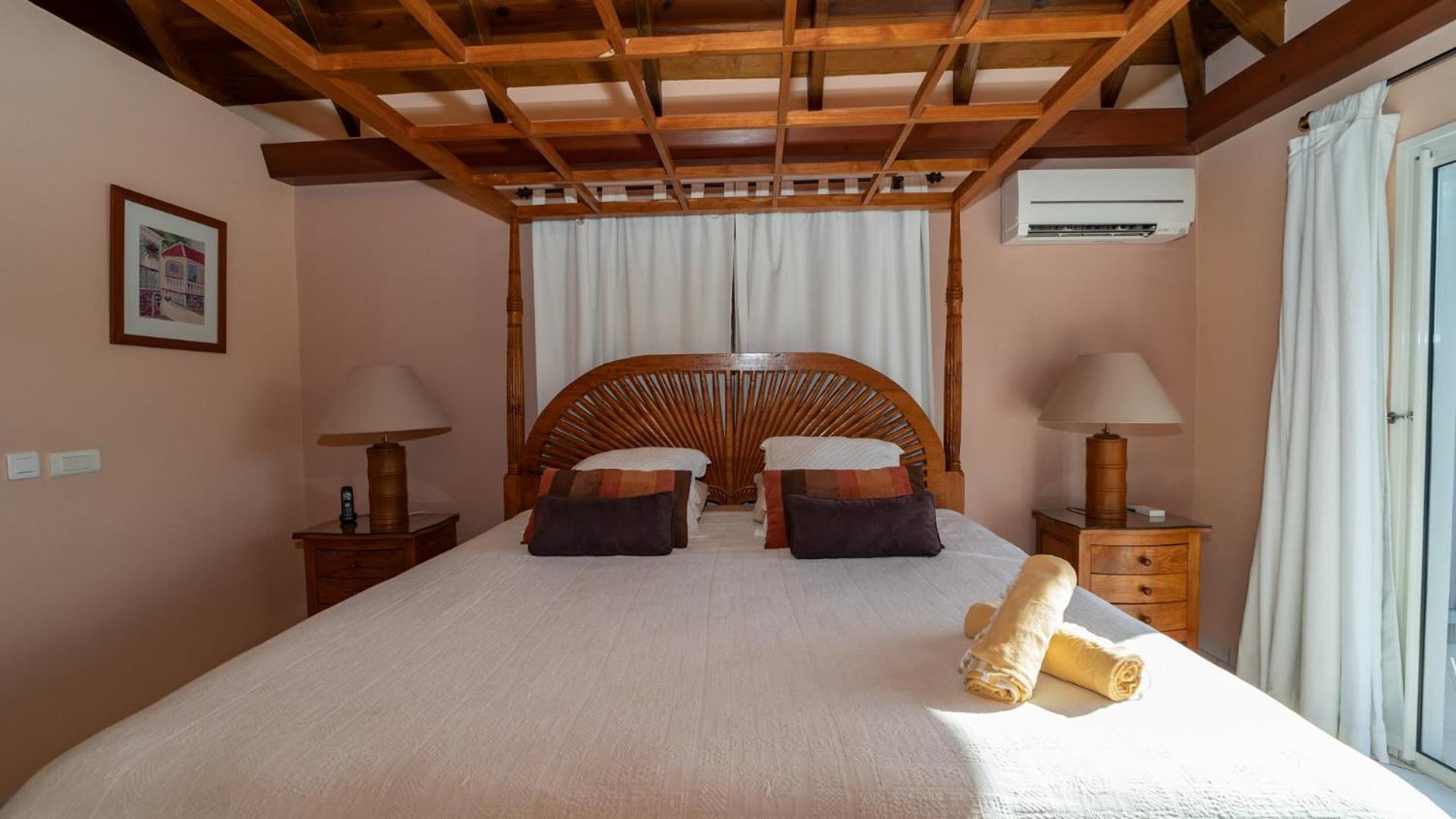 Well-equipped Villa with the Best Amenities