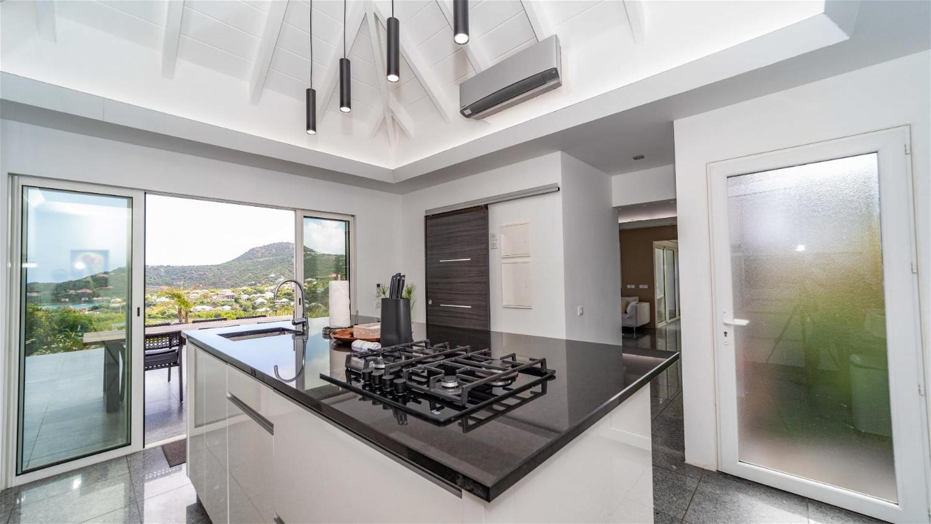 Haven of Peace Villa with Amazing Views