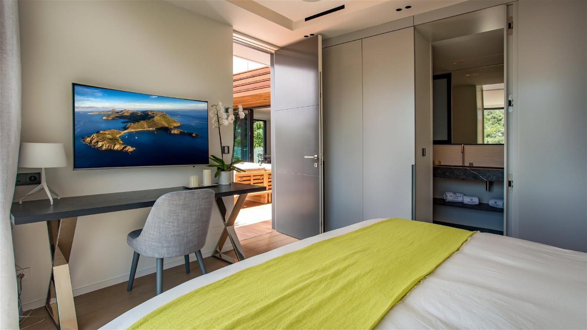 Villa Designed with Natural Elements