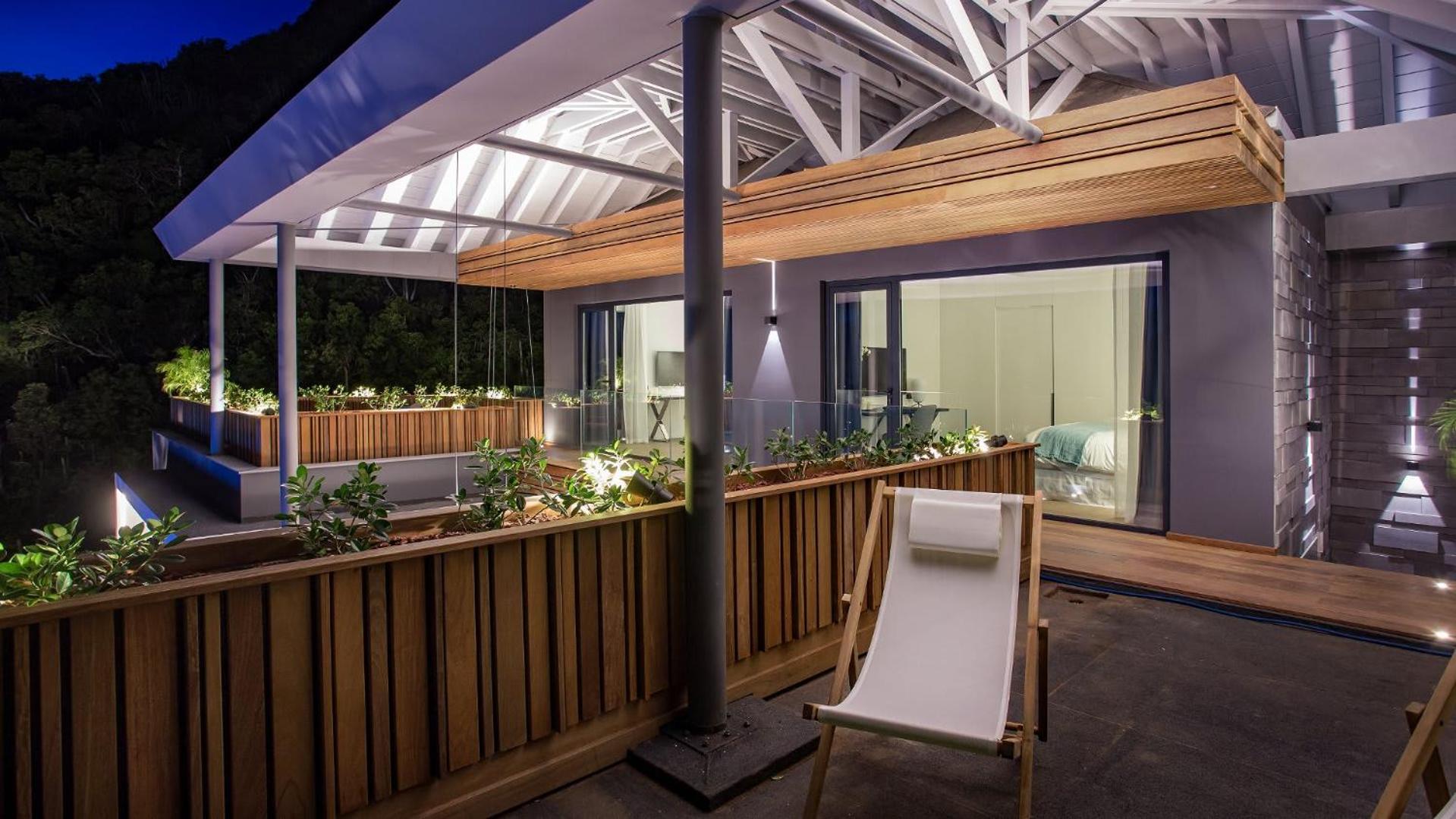 Villa Designed with Natural Elements