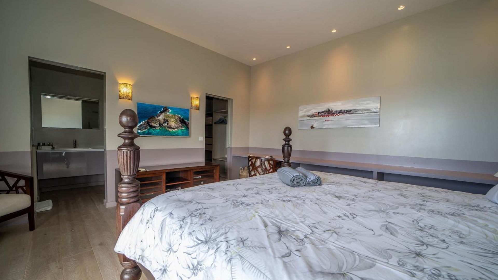 Villa Designed with Traditional Wooden Floors