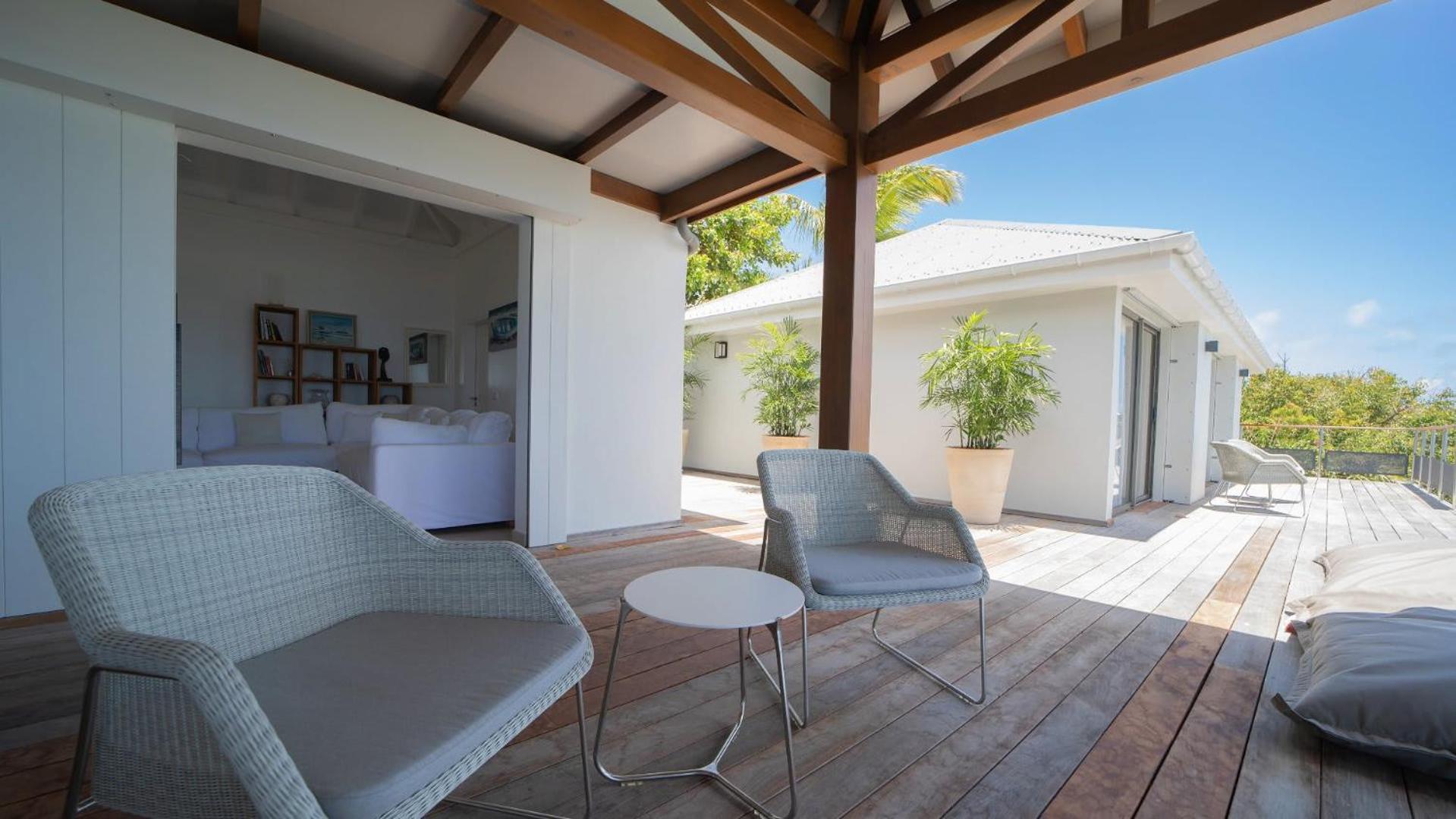 Villa Designed with Traditional Wooden Floors