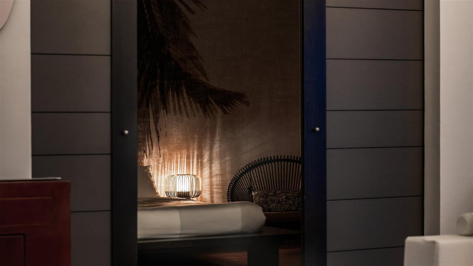Warm villa furnished with refinement