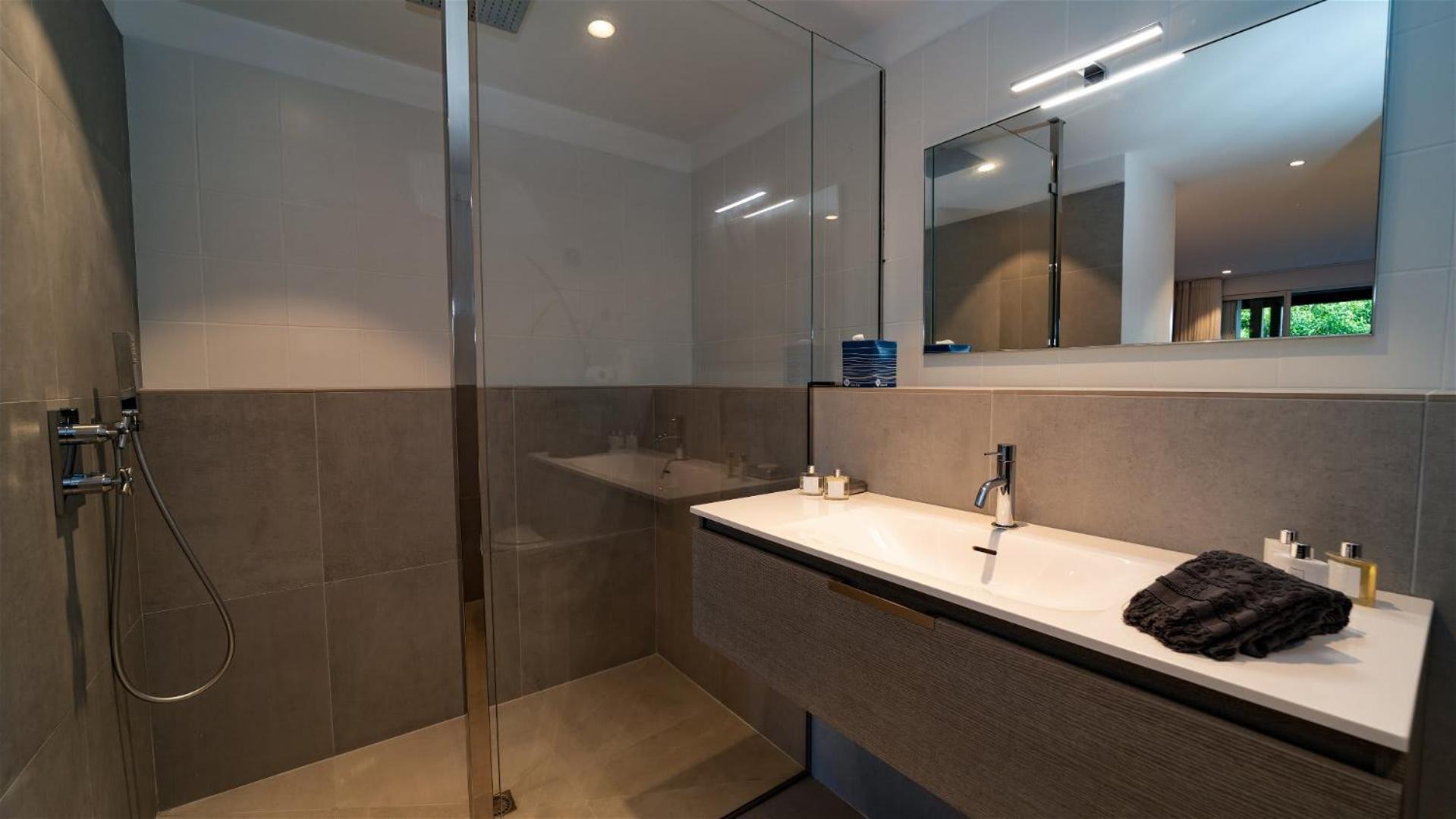 Warm villa furnished with refinement