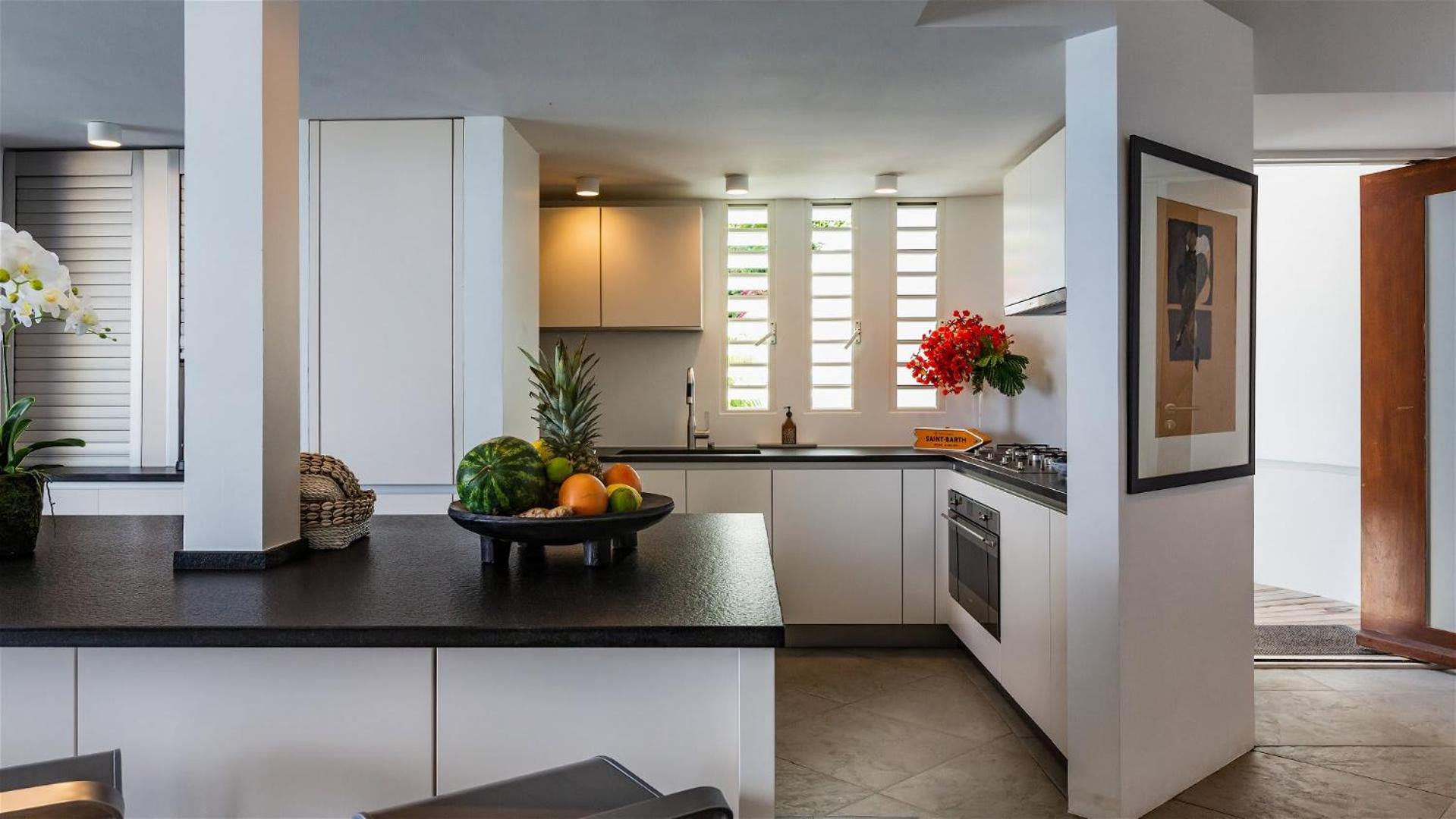 Warm villa furnished with refinement