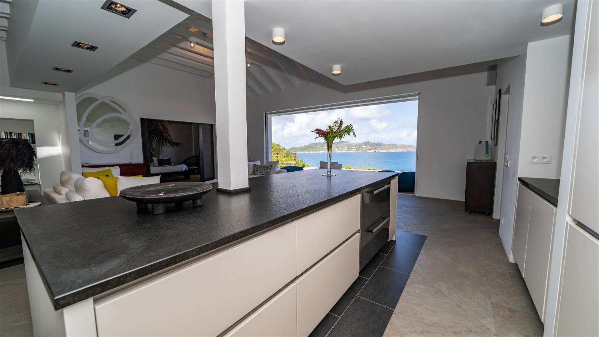 Warm villa furnished with refinement