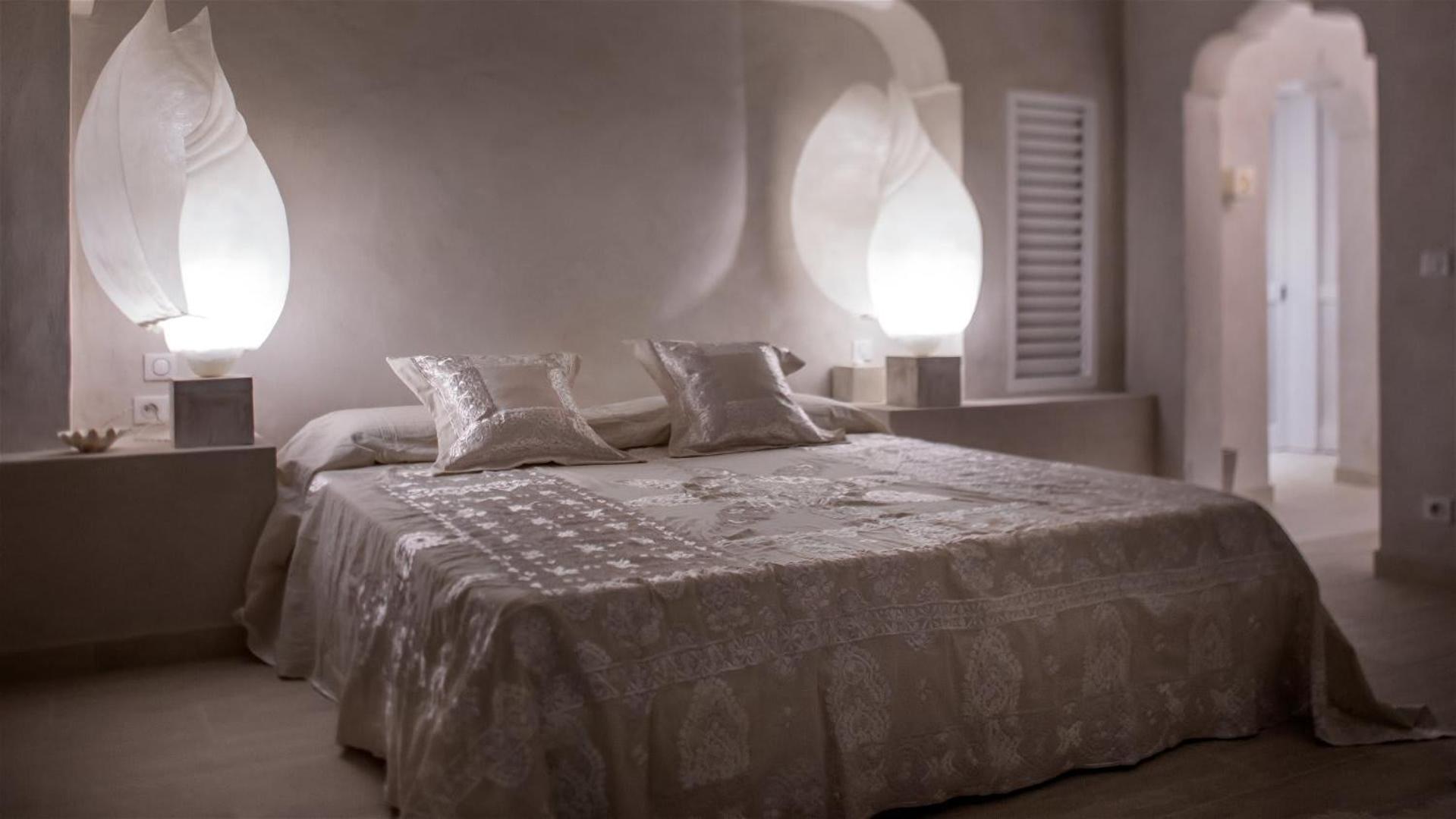 Oriental-inspired Villa in Ideal Area