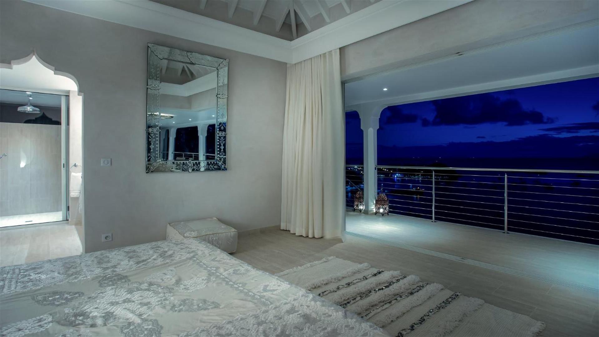 Oriental-inspired Villa in Ideal Area