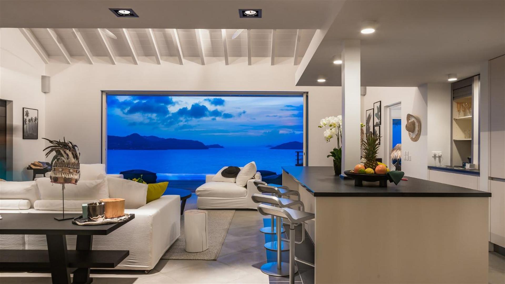 Warm villa furnished with refinement