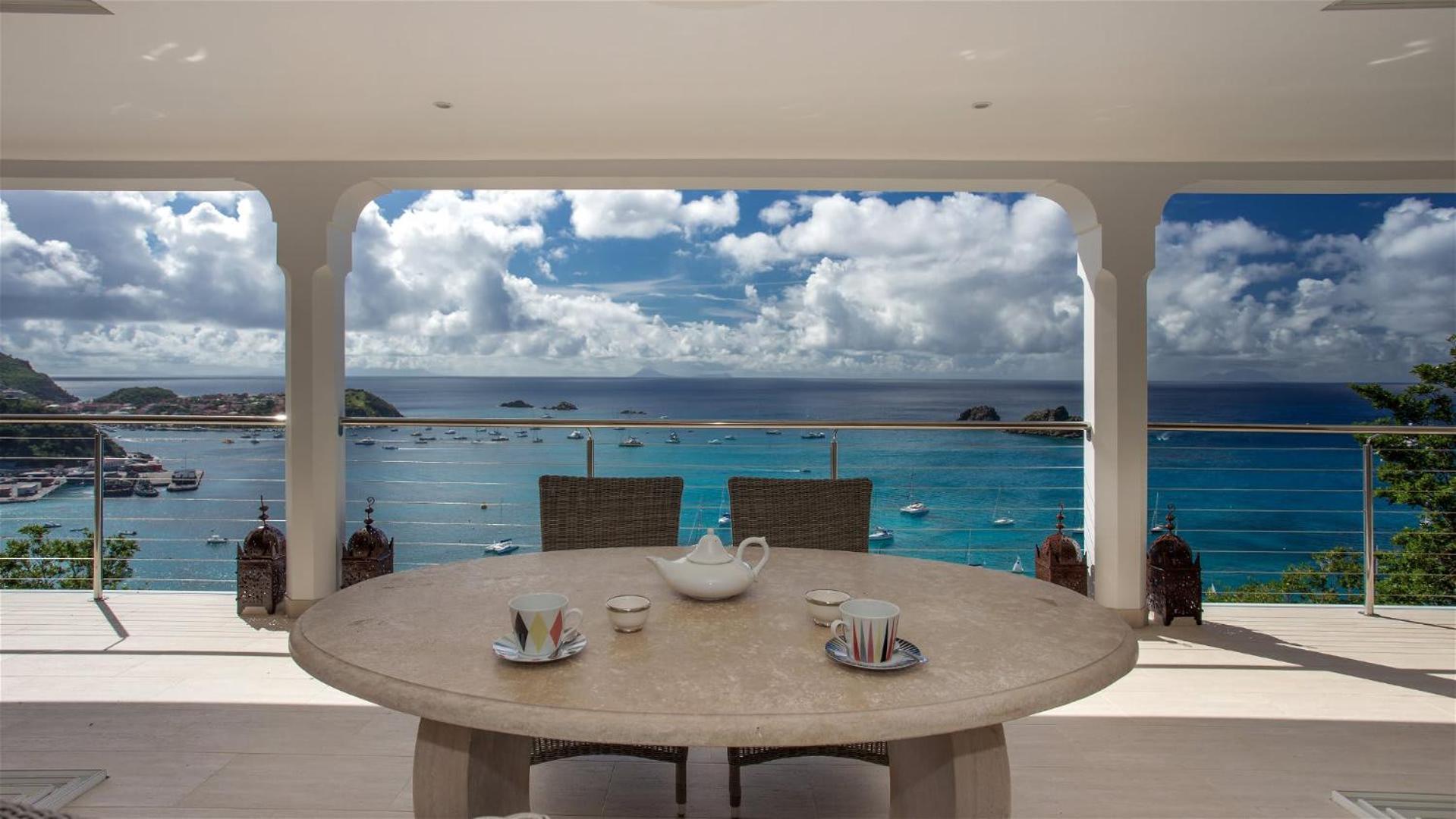 Oriental-inspired Villa in Ideal Area