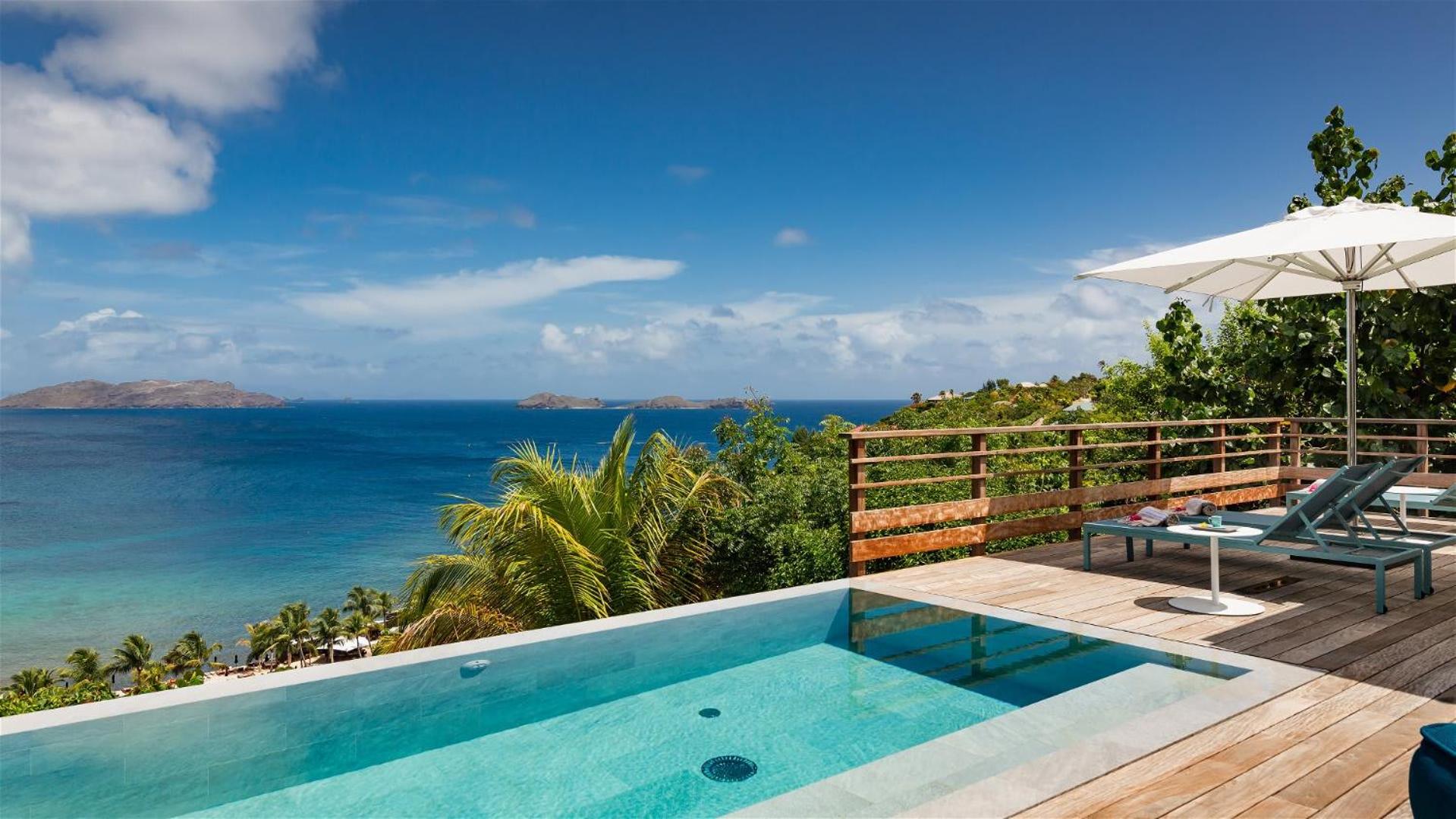 Warm villa furnished with refinement
