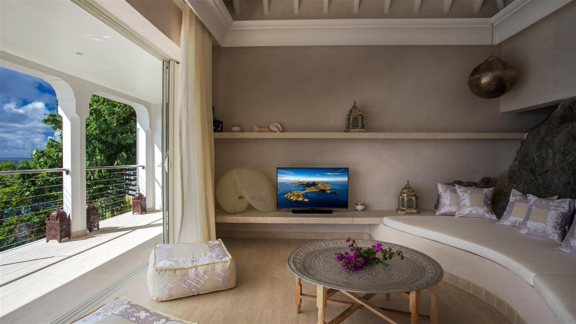 Oriental-inspired Villa in Ideal Area