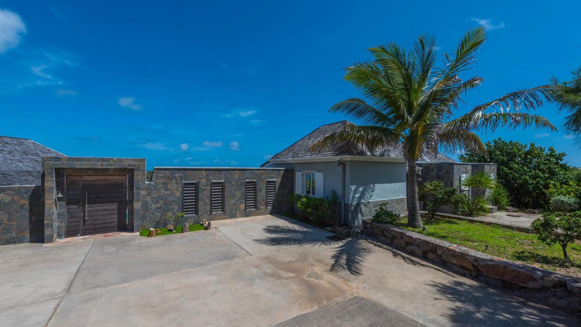 Ocean Deluxe Villa in Petit Cul de Sac