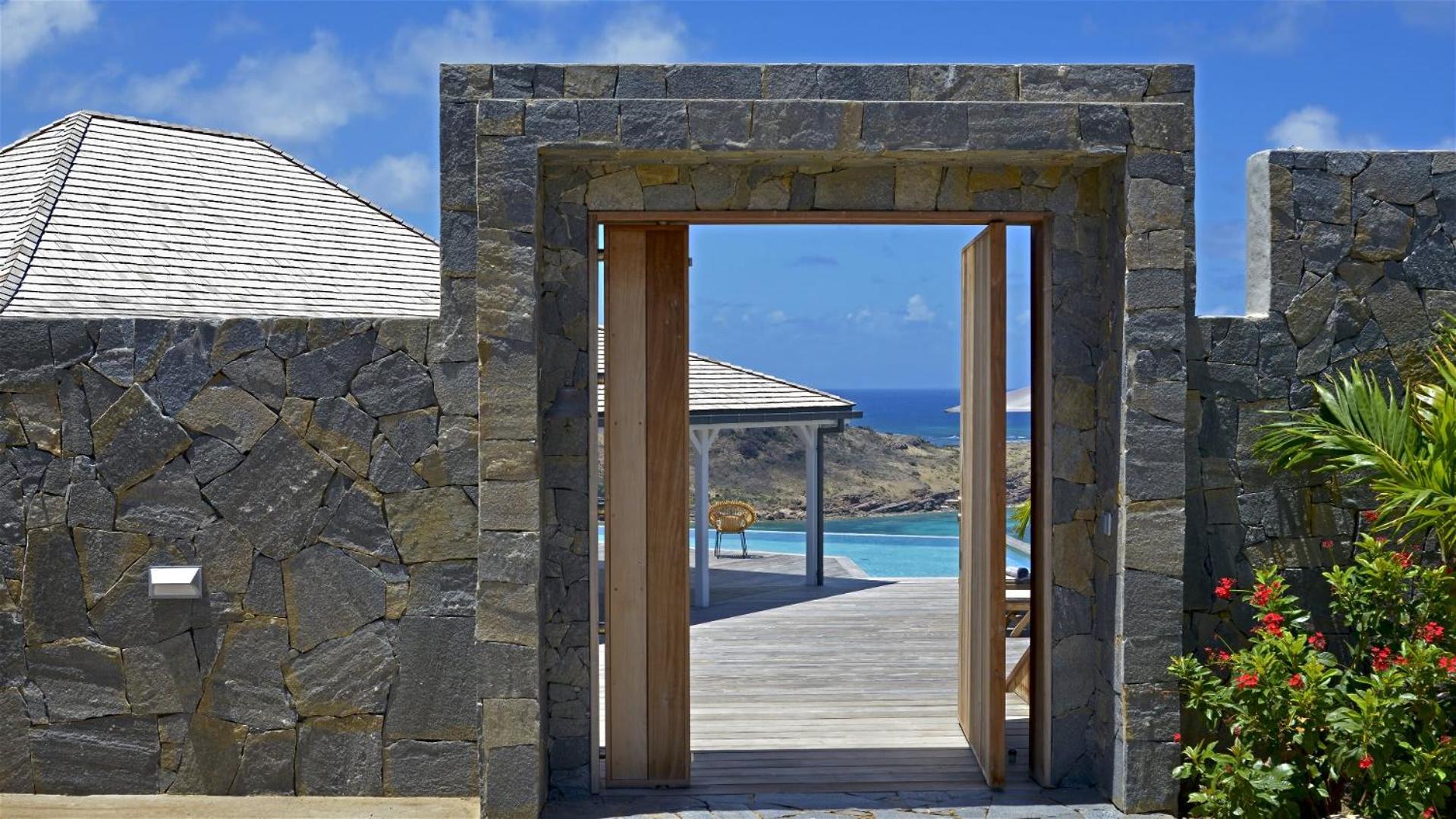 Ocean Deluxe Villa in Petit Cul de Sac
