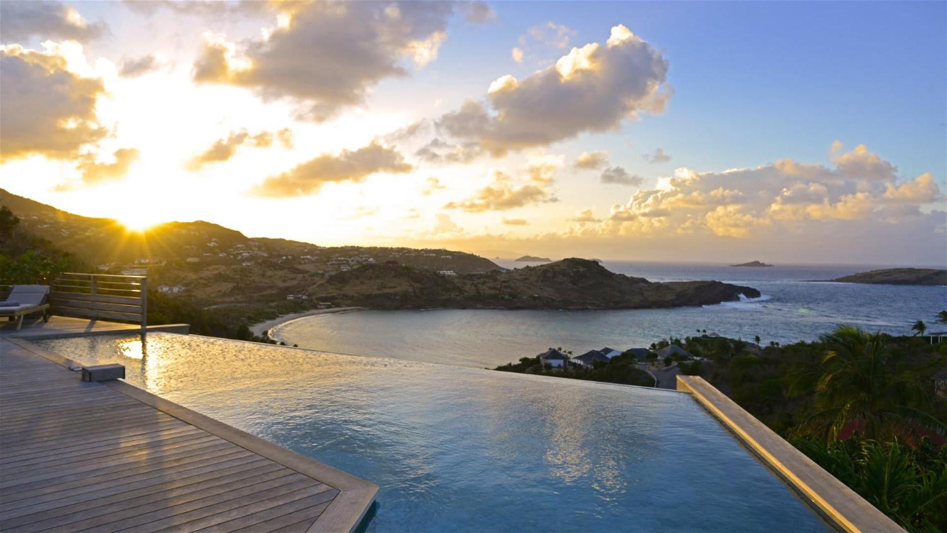 Ocean Deluxe Villa in Petit Cul de Sac